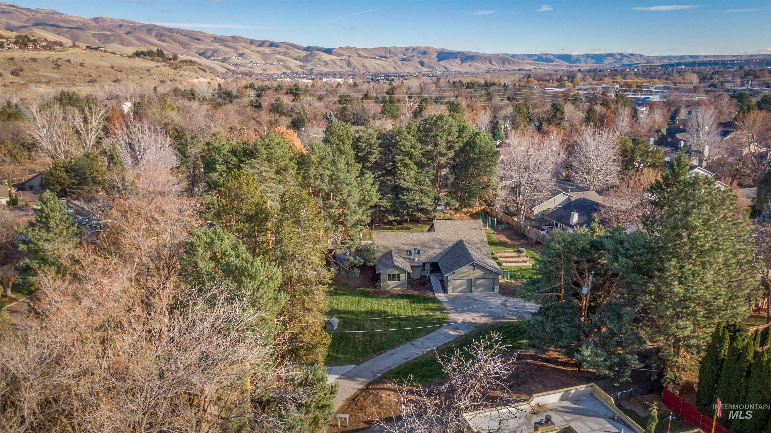 1777 E Holden Ln, Boise, Idaho 83706, 4 Bedrooms, 2.5 Bathrooms, Residential For Sale, Price $1,200,000,MLS 98969210