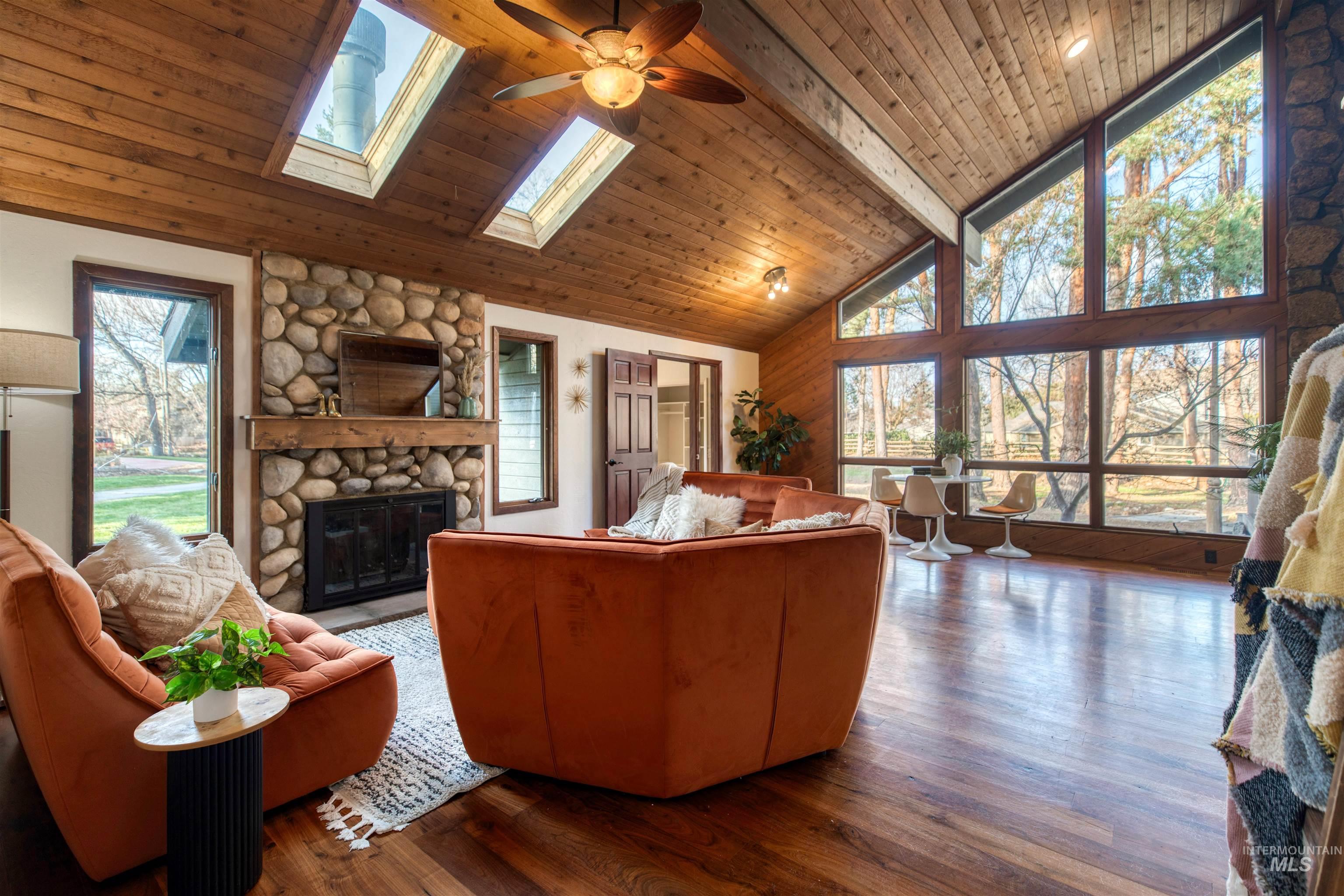 1777 E Holden Ln, Boise, Idaho 83706, 4 Bedrooms, 2.5 Bathrooms, Residential For Sale, Price $1,200,000,MLS 98969210