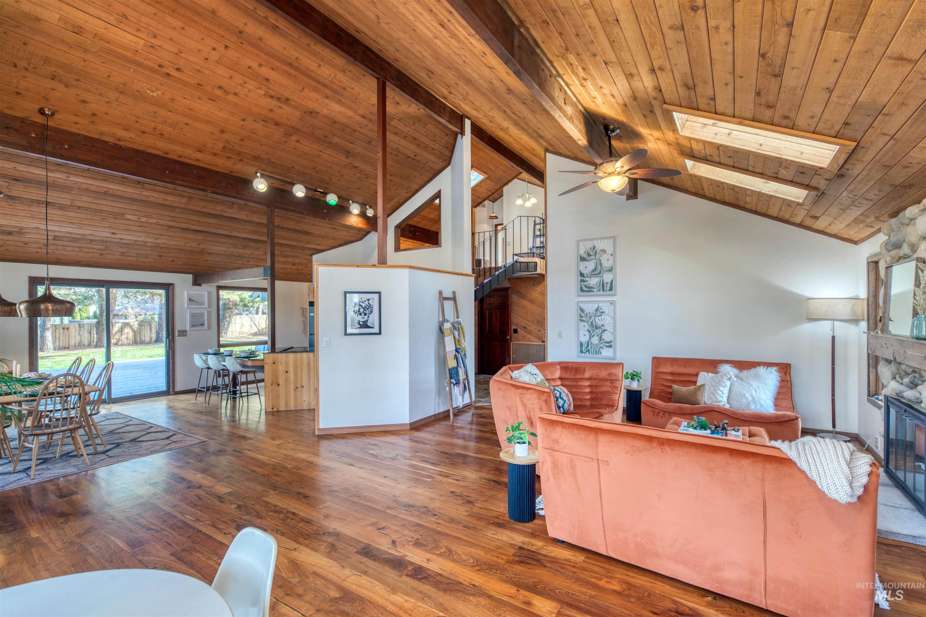 1777 E Holden Ln, Boise, Idaho 83706, 4 Bedrooms, 2.5 Bathrooms, Residential For Sale, Price $1,200,000,MLS 98969210