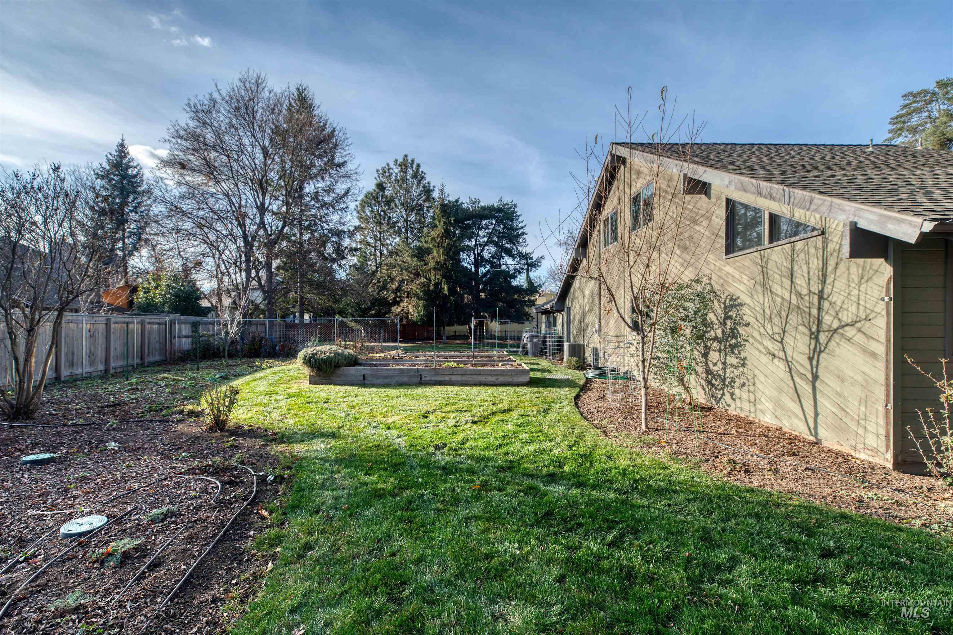 1777 E Holden Ln, Boise, Idaho 83706, 4 Bedrooms, 2.5 Bathrooms, Residential For Sale, Price $1,200,000,MLS 98969210