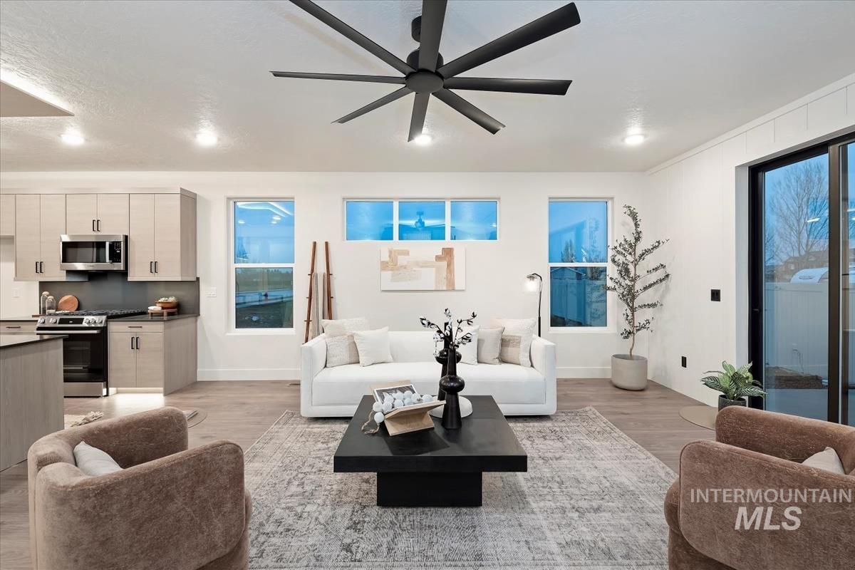 60 N Feather Reed Ave., Meridian, Idaho 83642, 4 Bedrooms, 2.5 Bathrooms, Residential For Sale, Price $615,000,MLS 98969215