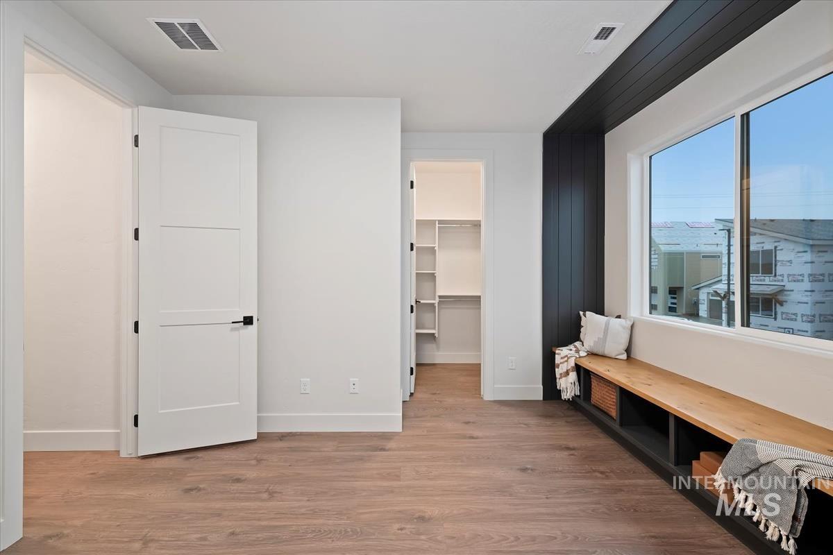 60 N Feather Reed Ave., Meridian, Idaho 83642, 4 Bedrooms, 2.5 Bathrooms, Residential For Sale, Price $615,000,MLS 98969215