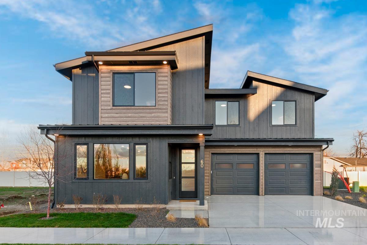 60 N Feather Reed Ave., Meridian, Idaho 83642, 4 Bedrooms, 2.5 Bathrooms, Residential For Sale, Price $615,000,MLS 98969215