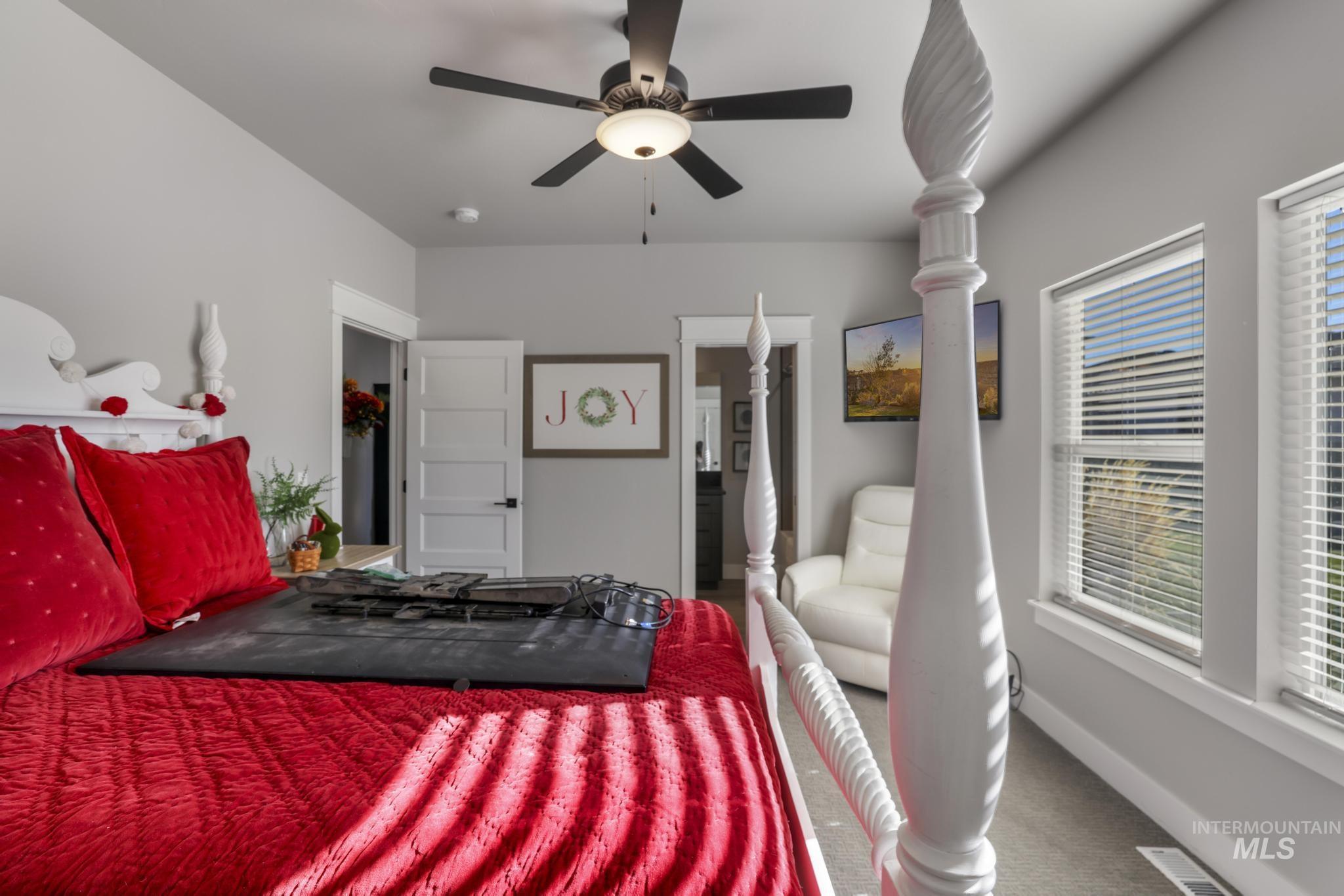 439 N Meadowview Lane, Twin Falls, Idaho 83301, 4 Bedrooms, 3.5 Bathrooms, Residential For Sale, Price $740,000,MLS 98969216