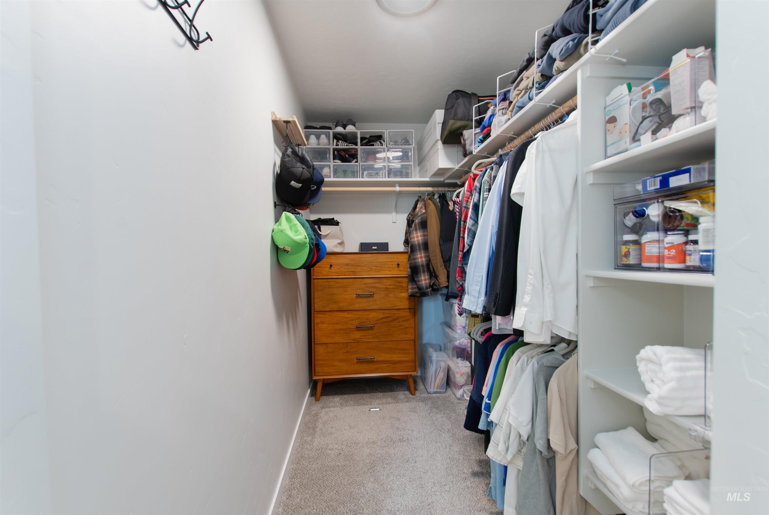 11289 W Langit St, Star, Idaho 83669, 3 Bedrooms, 2 Bathrooms, Residential For Sale, Price $499,999,MLS 98969217