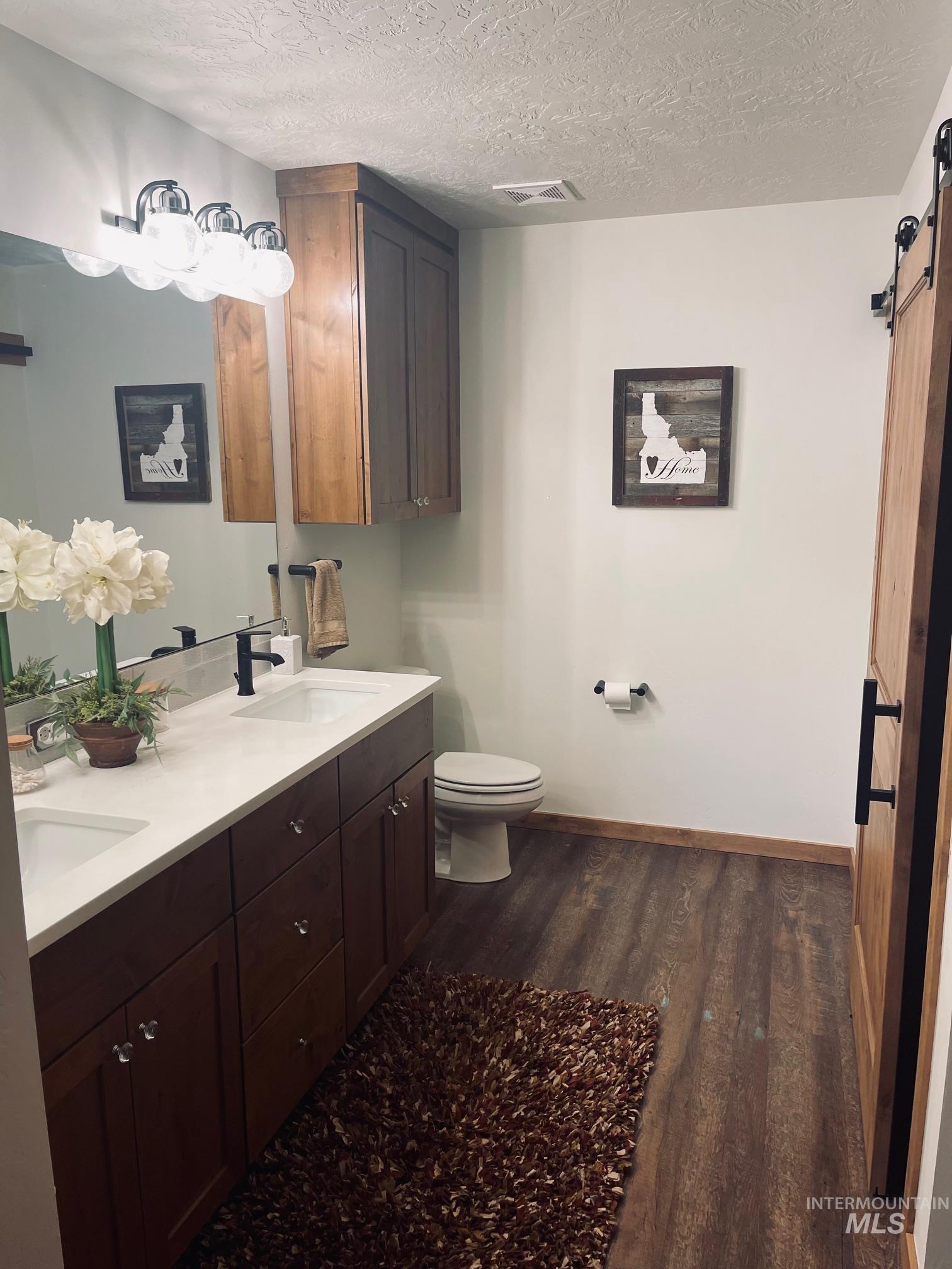 110 Broken Pine Ln, McCall, Idaho 83638, 3 Bedrooms, 3 Bathrooms, Residential For Sale, Price $554,900,MLS 98969219