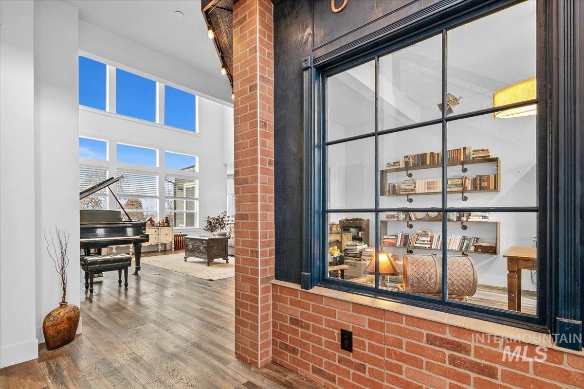 8629 Latimore, Middleton, Idaho 83644, 7 Bedrooms, 4.5 Bathrooms, Residential For Sale, Price $1,349,000,MLS 98969220