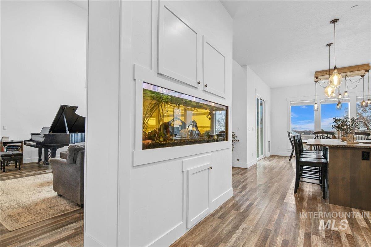 8629 Latimore, Middleton, Idaho 83644, 7 Bedrooms, 4.5 Bathrooms, Residential For Sale, Price $1,275,000,MLS 98969220