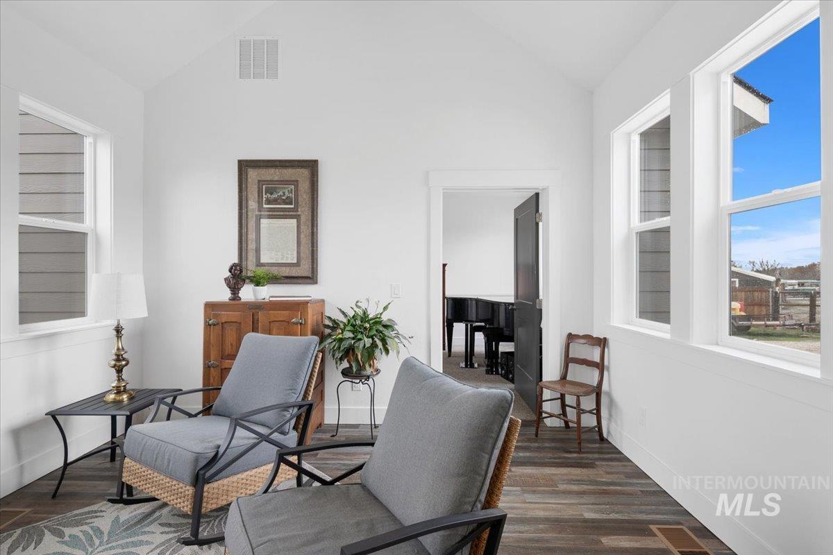 8629 Latimore, Middleton, Idaho 83644, 7 Bedrooms, 4.5 Bathrooms, Residential For Sale, Price $1,275,000,MLS 98969220