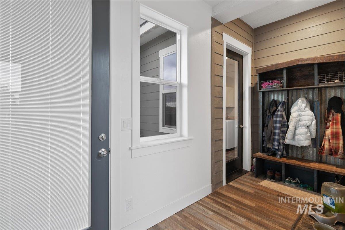 8629 Latimore, Middleton, Idaho 83644, 7 Bedrooms, 4.5 Bathrooms, Residential For Sale, Price $1,349,000,MLS 98969220