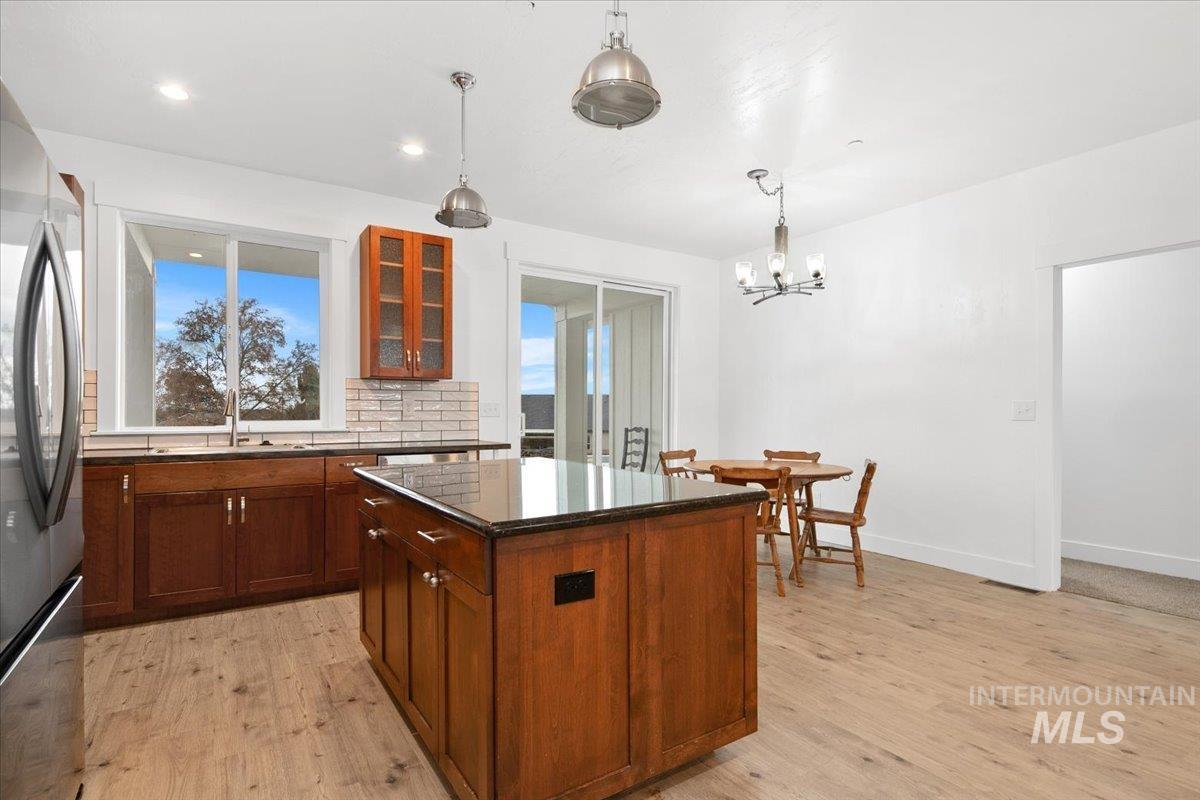 8629 Latimore, Middleton, Idaho 83644, 7 Bedrooms, 4.5 Bathrooms, Residential For Sale, Price $1,275,000,MLS 98969220