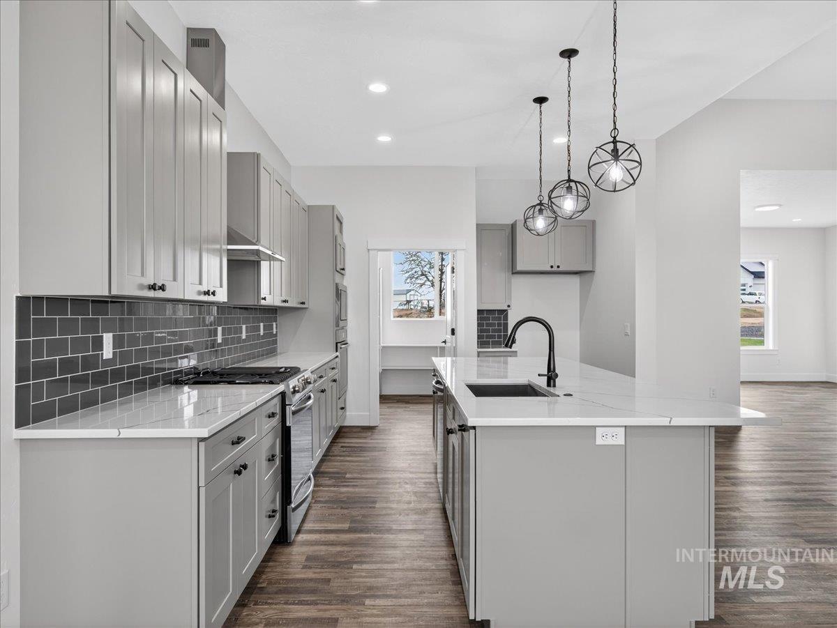 25889 Clydesdale Lane, Parma, Idaho 83660, 4 Bedrooms, 3.5 Bathrooms, Residential For Sale, Price $1,150,000,MLS 98969221