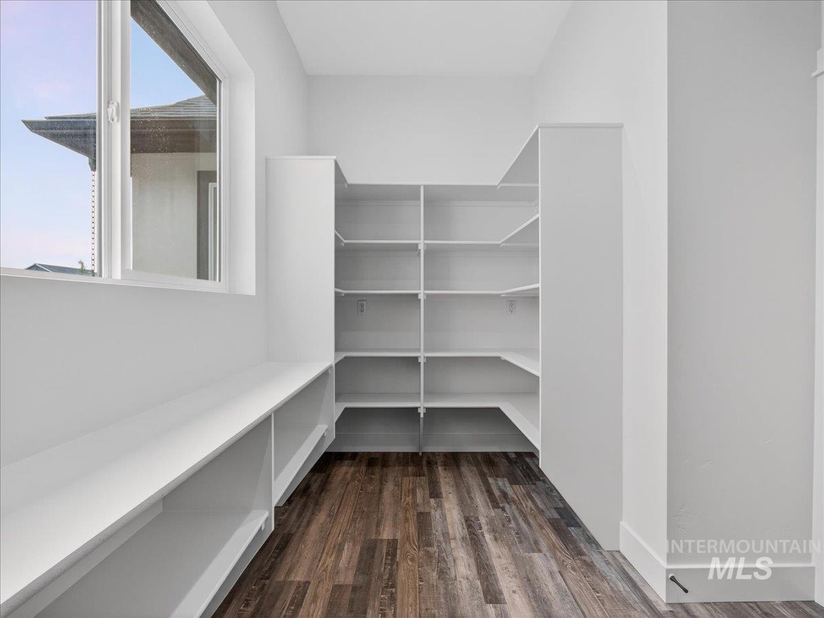 25889 Clydesdale Lane, Parma, Idaho 83660, 4 Bedrooms, 3.5 Bathrooms, Residential For Sale, Price $1,150,000,MLS 98969221