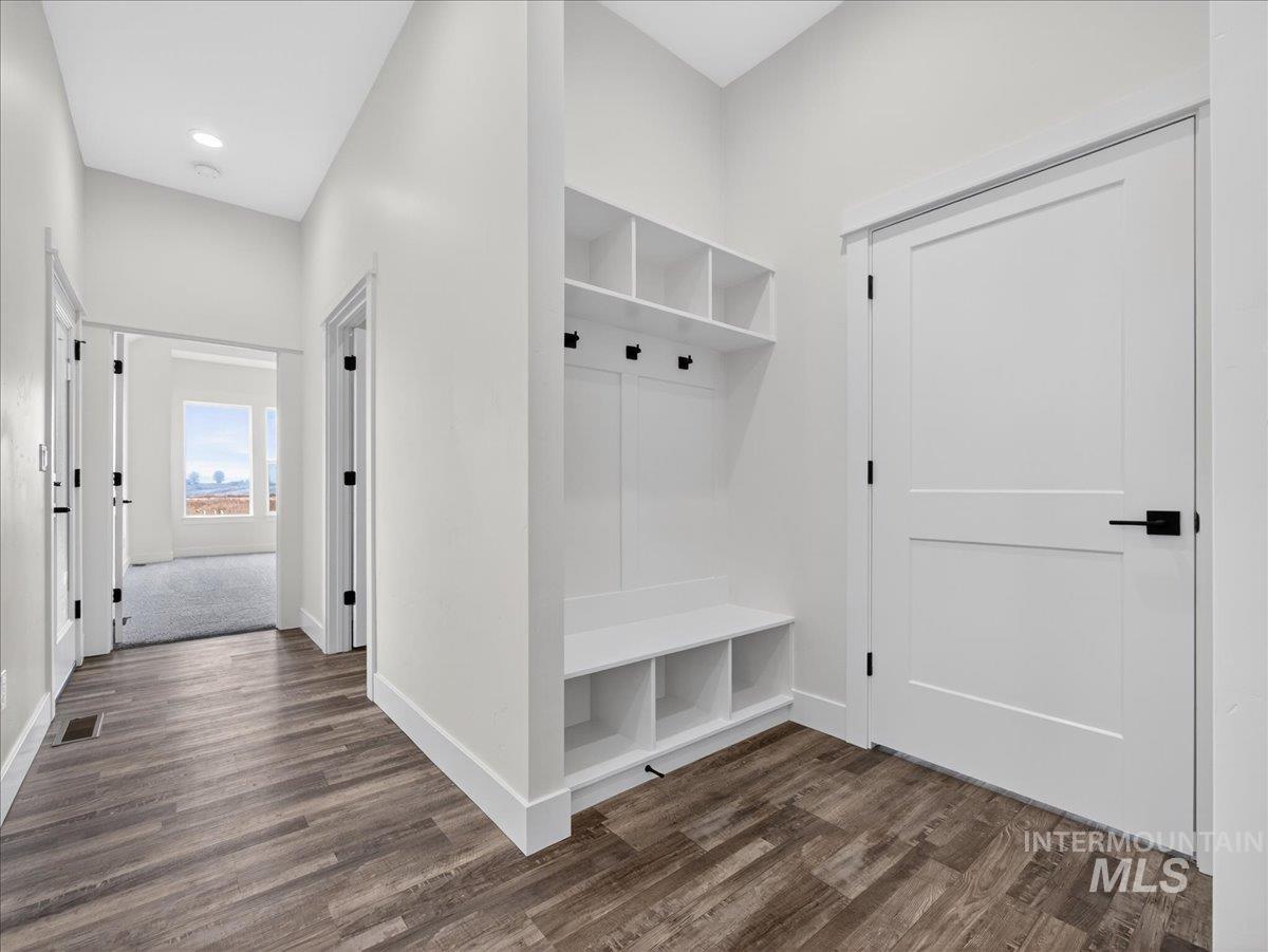 25889 Clydesdale Lane, Parma, Idaho 83660, 4 Bedrooms, 3.5 Bathrooms, Residential For Sale, Price $1,150,000,MLS 98969221