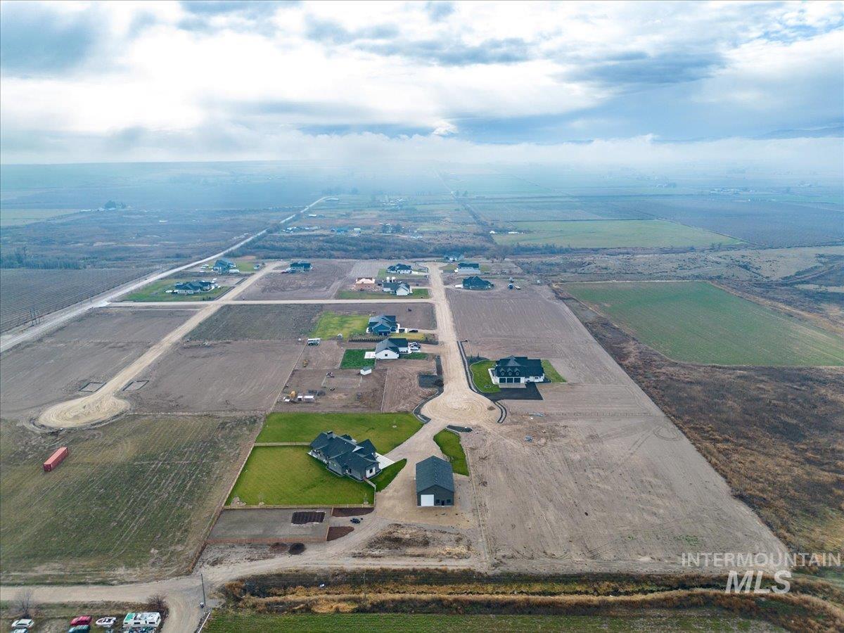 25889 Clydesdale Lane, Parma, Idaho 83660, 4 Bedrooms, 3.5 Bathrooms, Residential For Sale, Price $1,150,000,MLS 98969221