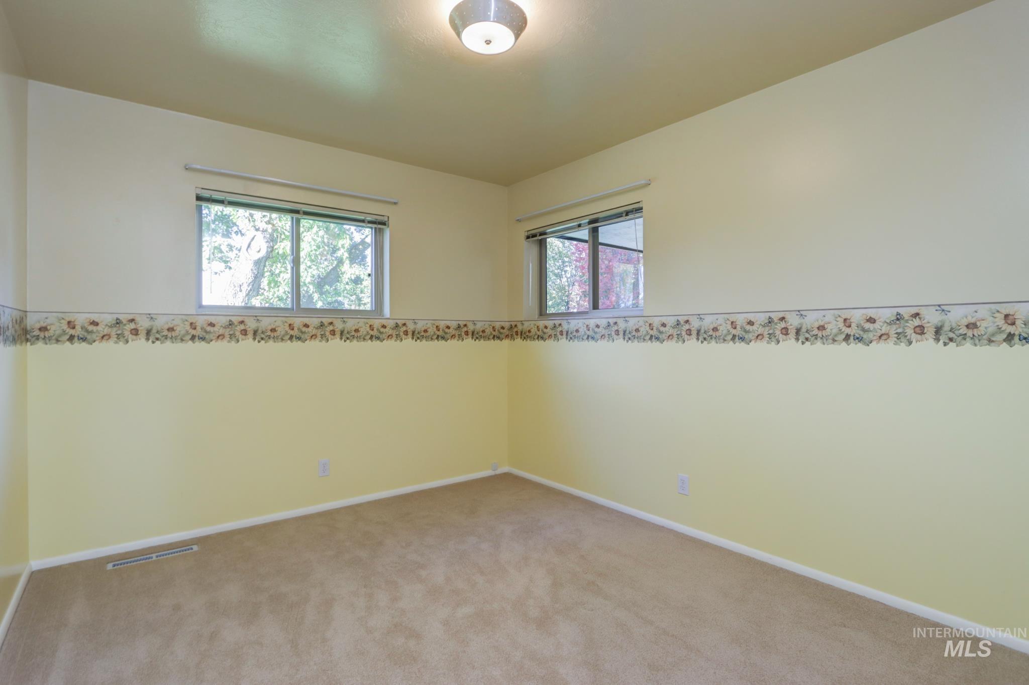 2106 N Cribbens Street, Boise, Idaho 83713, 4 Bedrooms, 3.5 Bathrooms, Residential For Sale, Price $899,000,MLS 98969222