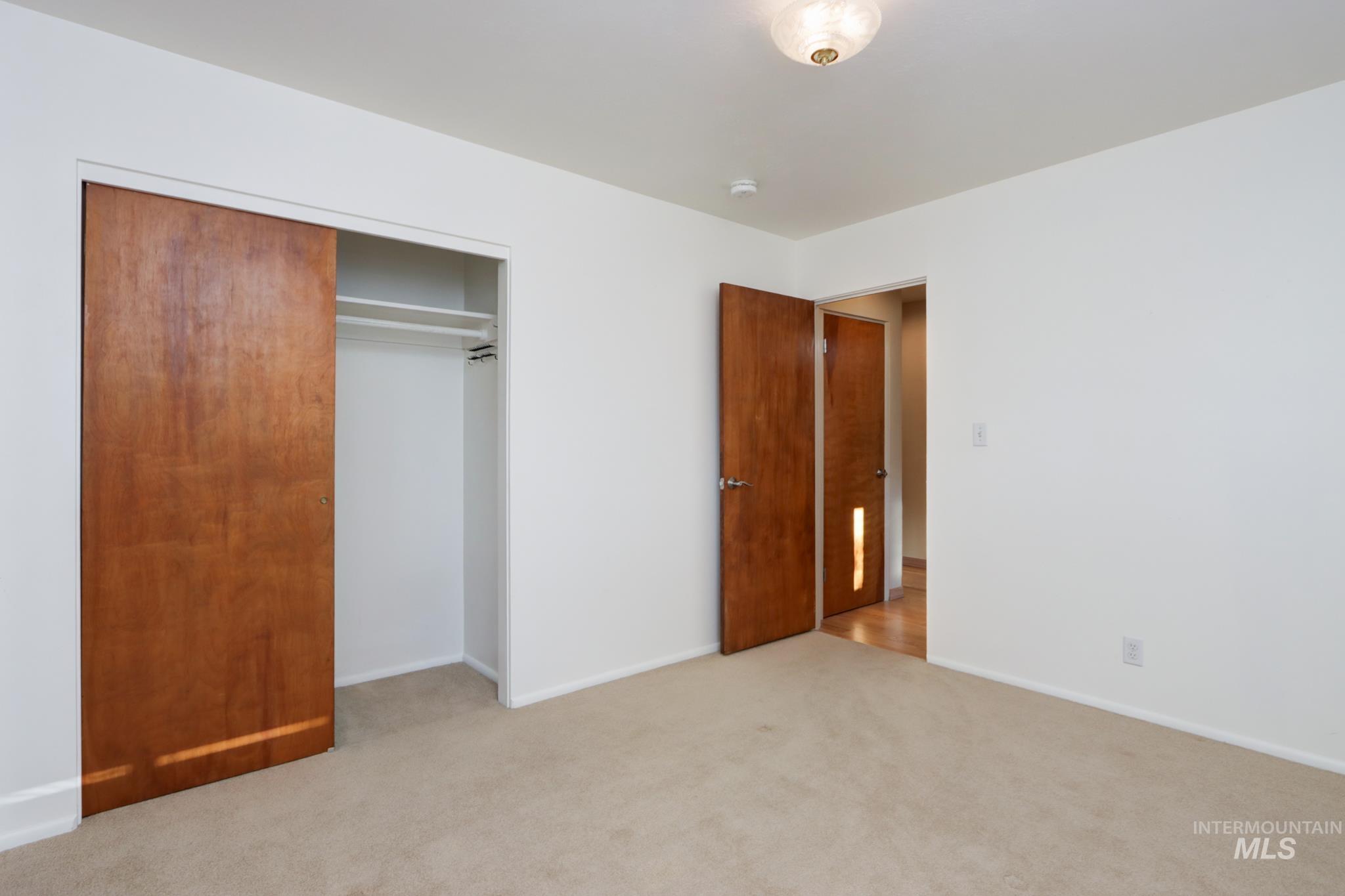 2106 N Cribbens Street, Boise, Idaho 83713, 4 Bedrooms, 3.5 Bathrooms, Residential For Sale, Price $899,000,MLS 98969222