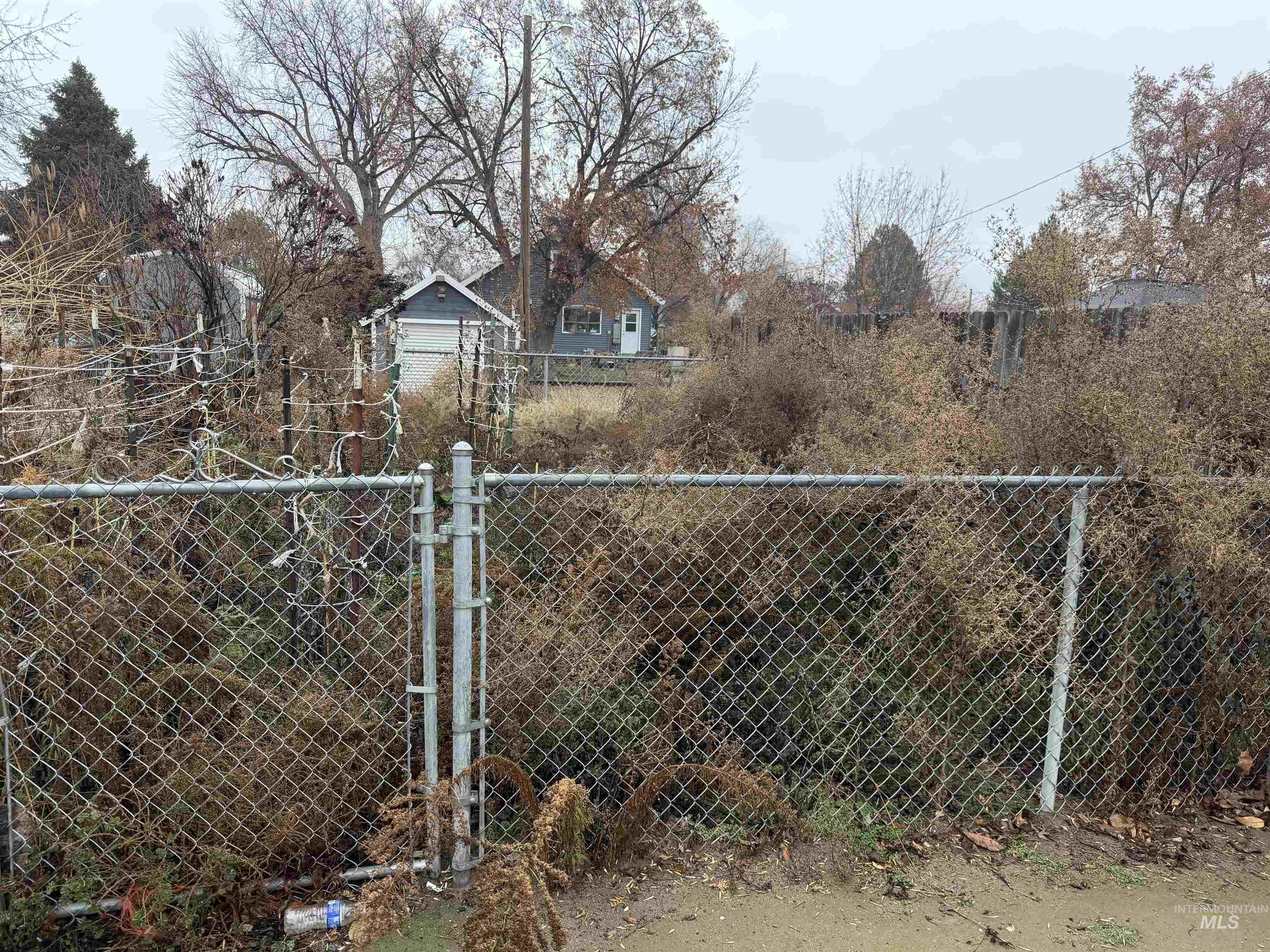 28554 Highway 18, Parma, Idaho 83660, 2 Bedrooms, 1 Bathroom, Residential For Sale, Price $199,900,MLS 98969229