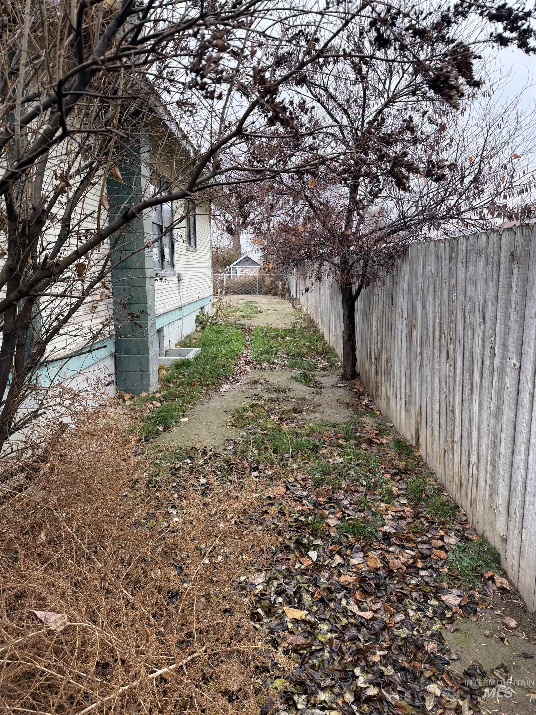 28554 Highway 18, Parma, Idaho 83660, 2 Bedrooms, 1 Bathroom, Residential For Sale, Price $199,900,MLS 98969229