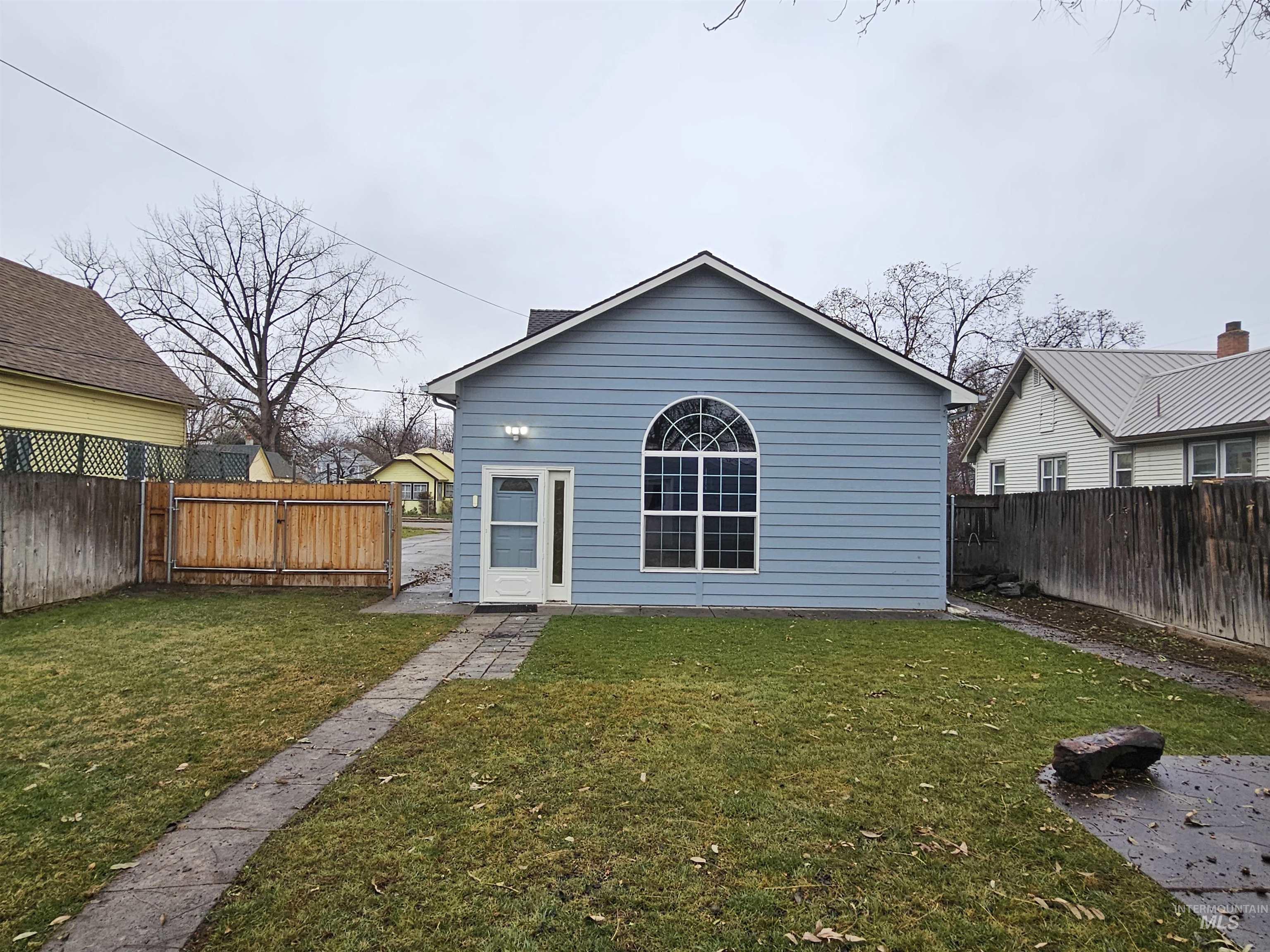 644 N 7th St, Payette, Idaho 83661, 3 Bedrooms, 1.5 Bathrooms, Residential For Sale, Price $295,000,MLS 98969231