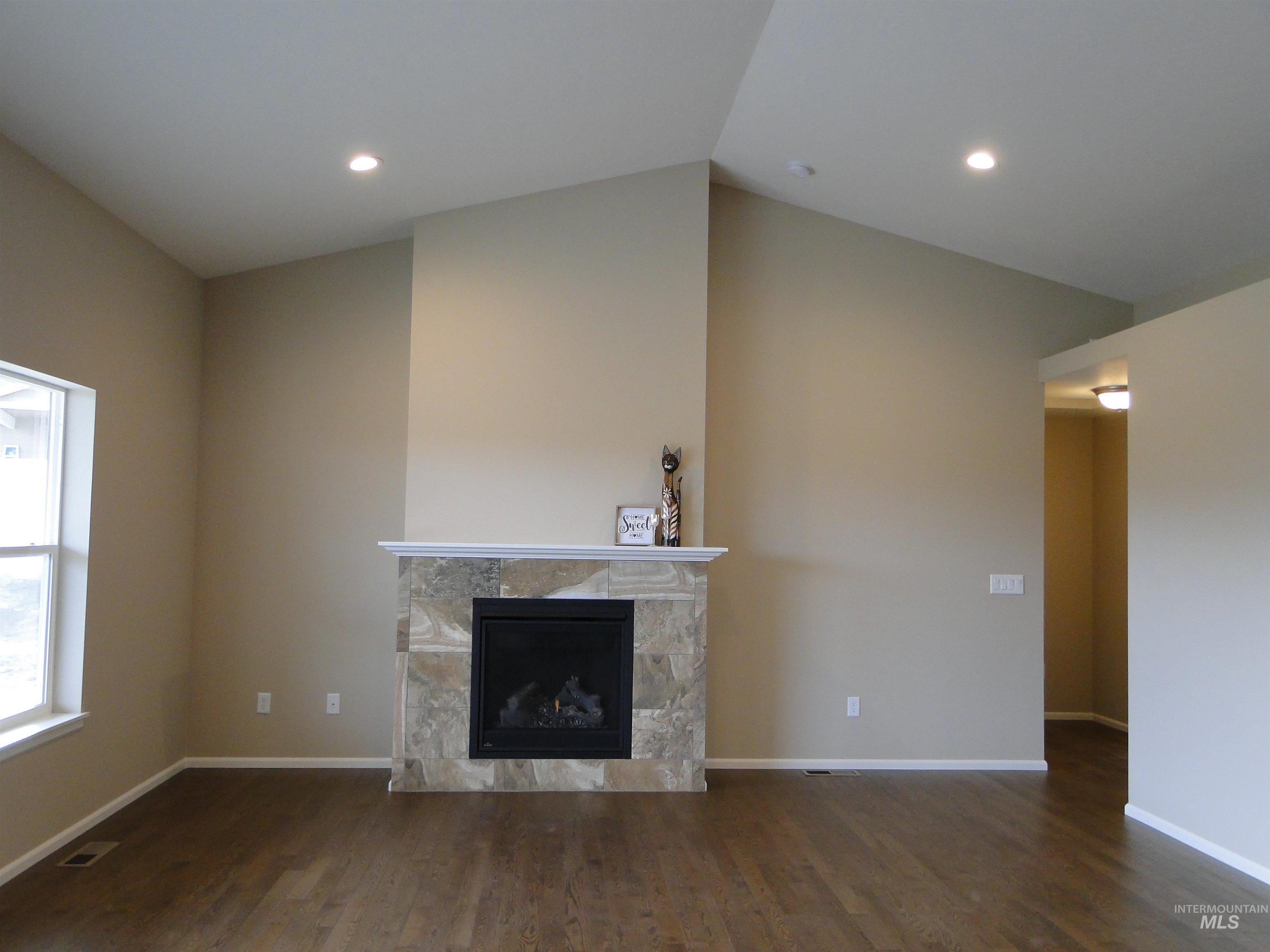 2521 Florence Lane, Clarkston, Washington 99403, 3 Bedrooms, 2 Bathrooms, Residential For Sale, Price $799,900,MLS 98969235