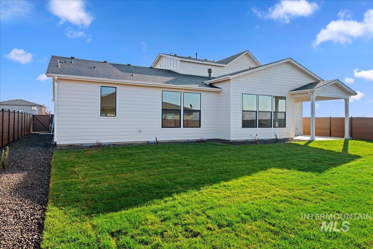 6829 N Valley Breeze Avenue, Meridian, Idaho 83646, 4 Bedrooms, 3.5 Bathrooms, Residential For Sale, Price $874,900,MLS 98969239