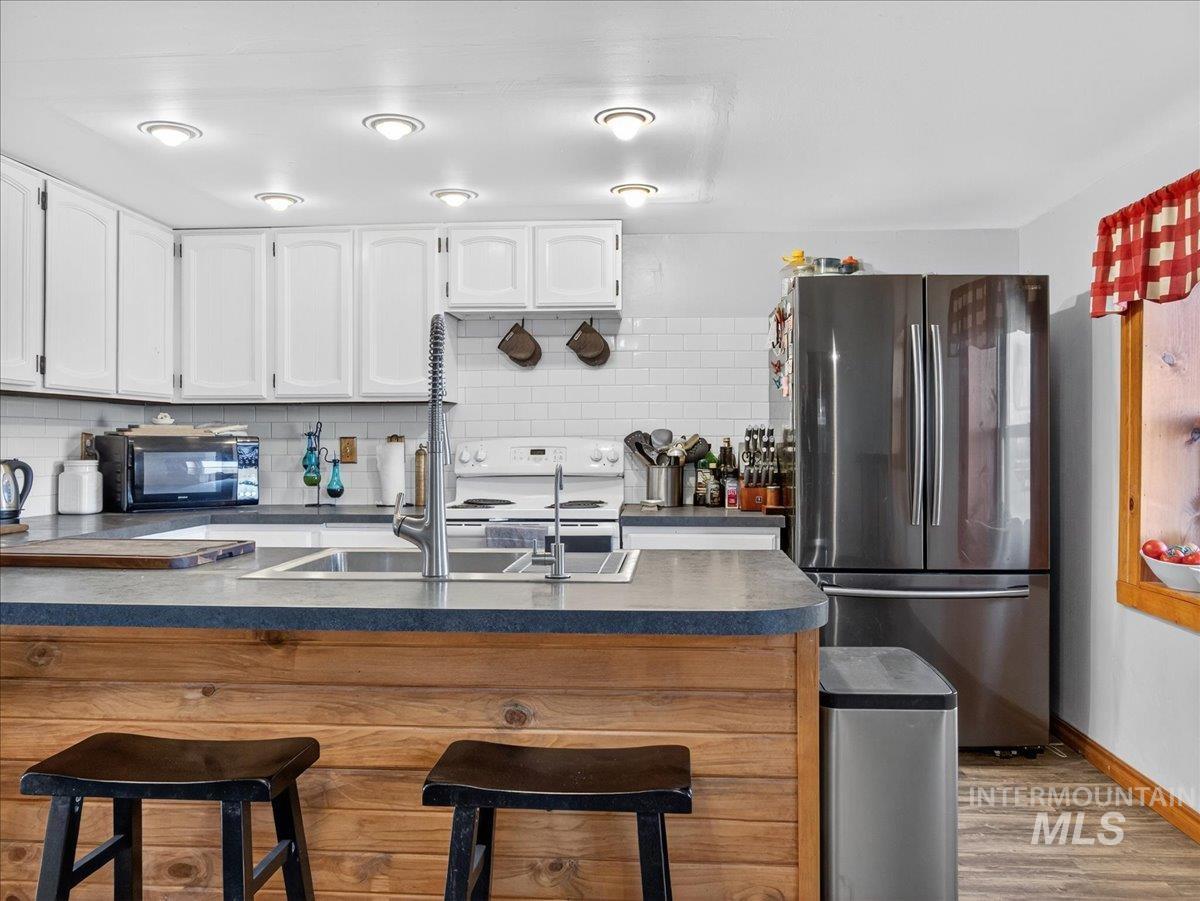 2588 W Sales Yard Road, Emmett, Idaho 83617, 3 Bedrooms, 1 Bathroom, Residential For Sale, Price $775,000,MLS 98969246