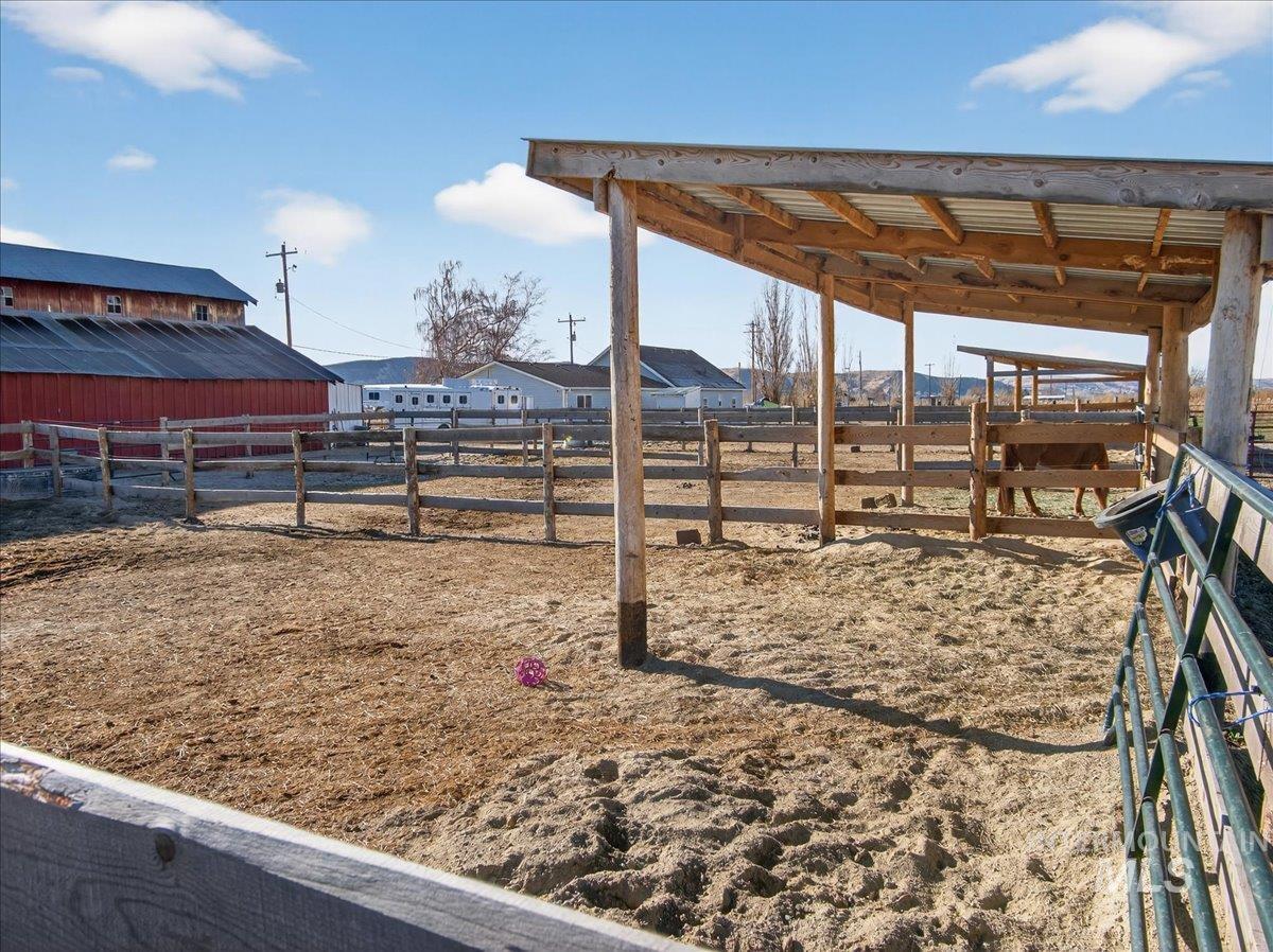 2588 W Sales Yard Road, Emmett, Idaho 83617, 3 Bedrooms, 1 Bathroom, Residential For Sale, Price $775,000,MLS 98969246