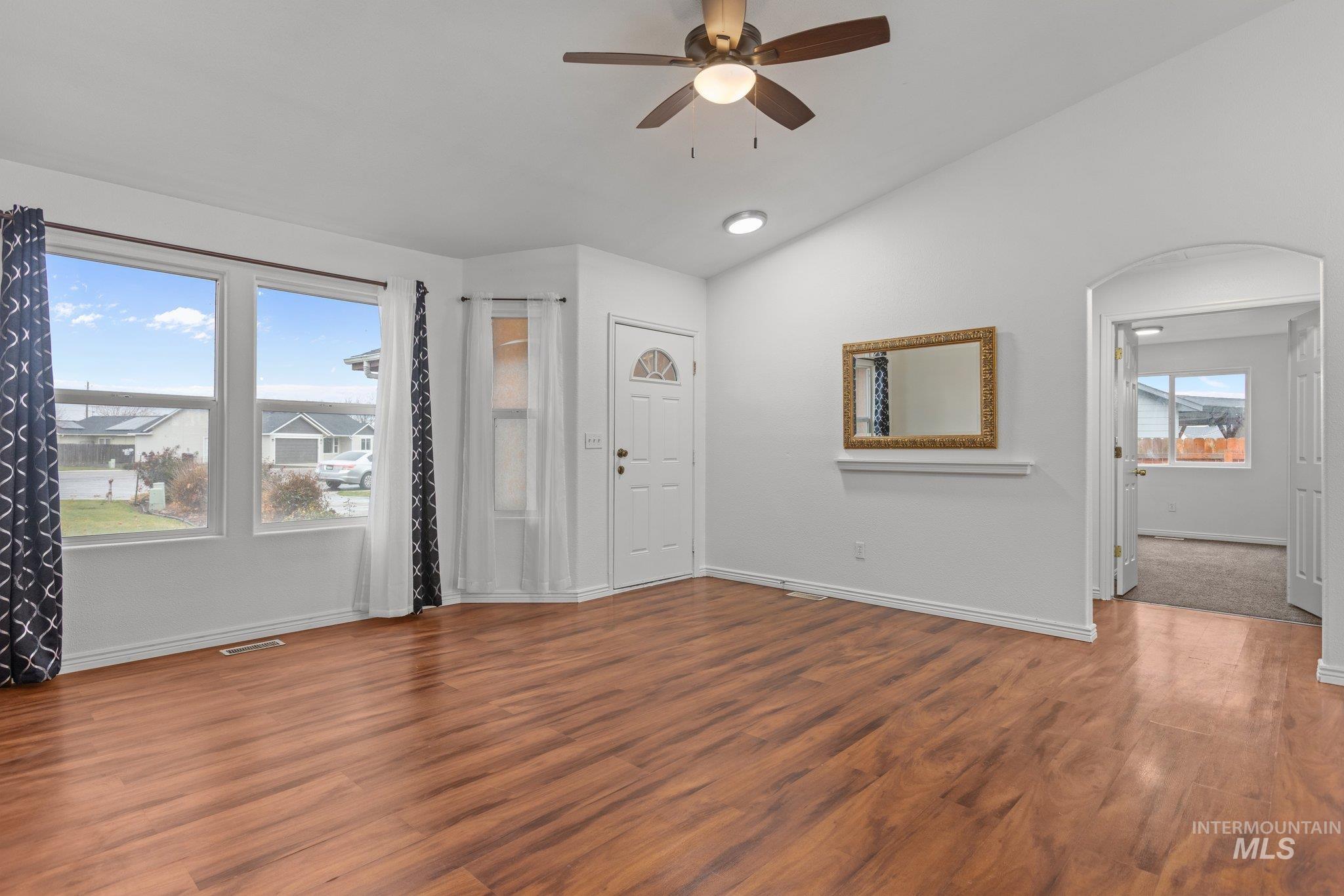 113 Rose Petal Ct, Wilder, Idaho 83676-6029, 4 Bedrooms, 2 Bathrooms, Residential For Sale, Price $339,900,MLS 98969250