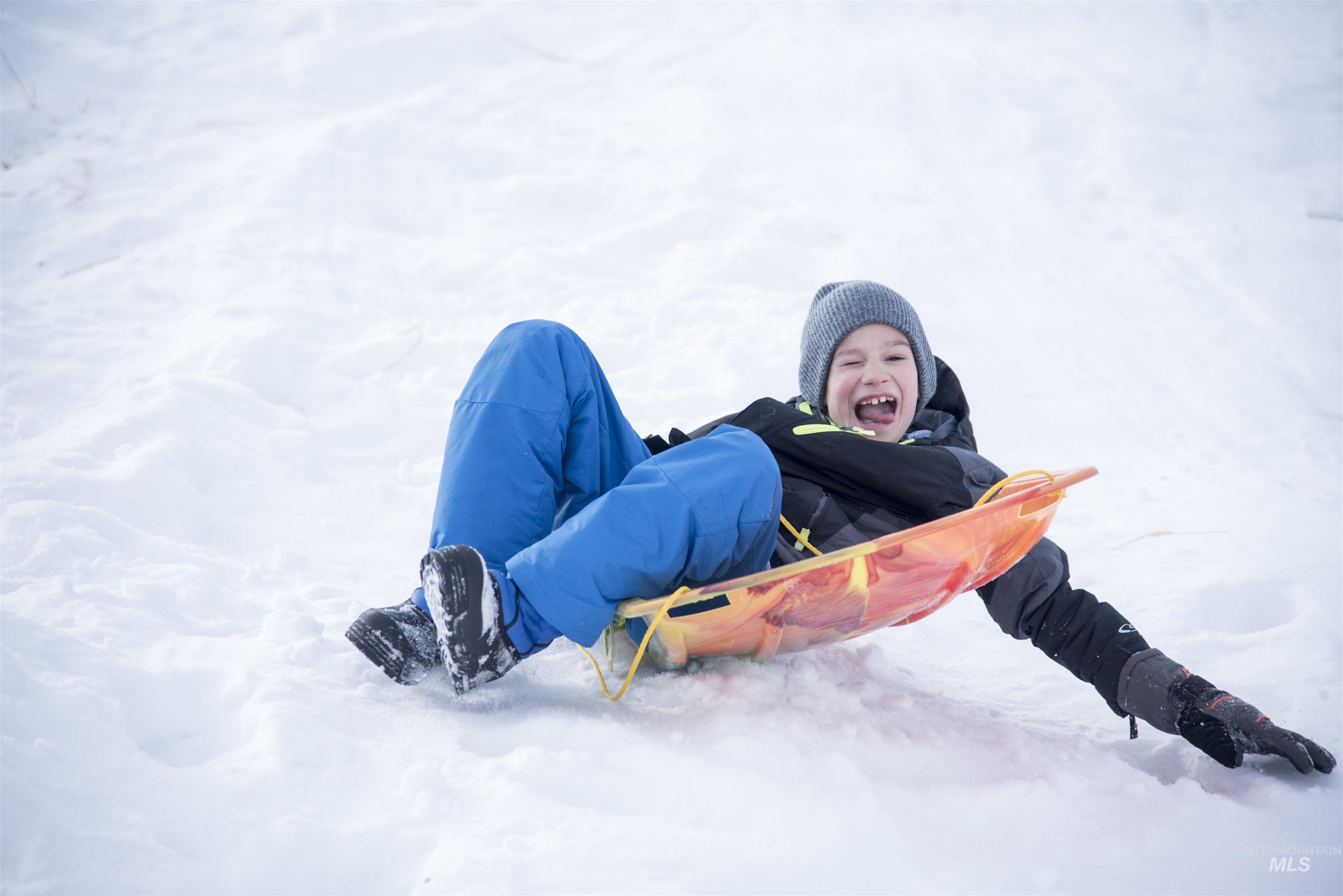 6103 E Knox Court, Eagle, Idaho 83714, 4 Bedrooms, 3.5 Bathrooms, Residential For Sale, Price $1,590,100,MLS 98969254