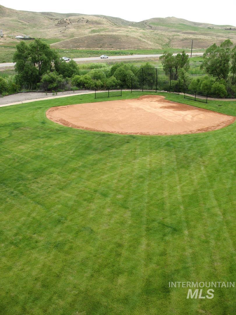 6725 S Kirsten Way, Eagle, Idaho 83629, 3 Bedrooms, 2 Bathrooms, Residential For Sale, Price $724,500,MLS 98969255