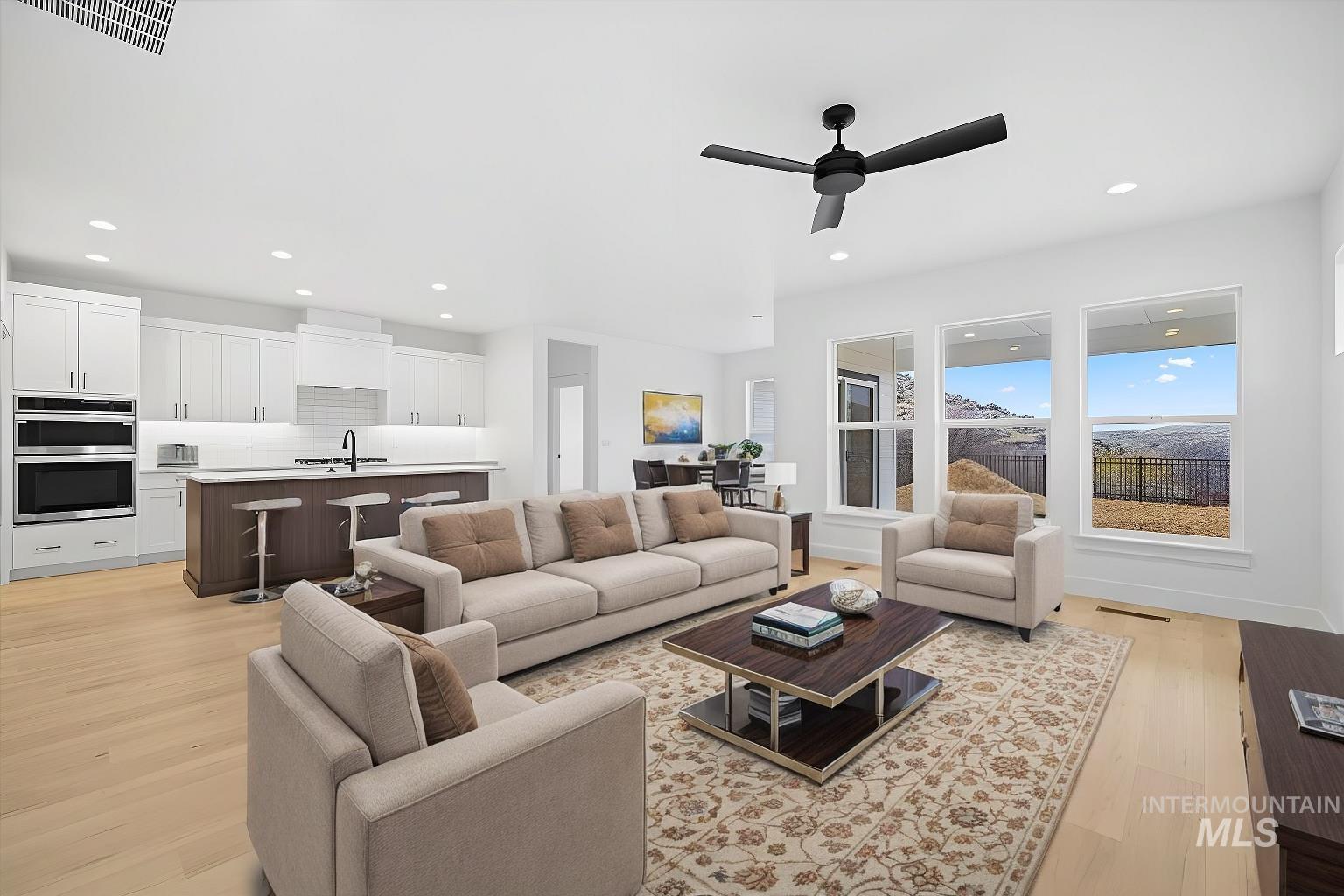 6725 S Kirsten Way, Eagle, Idaho 83629, 3 Bedrooms, 2 Bathrooms, Residential For Sale, Price $724,500,MLS 98969255