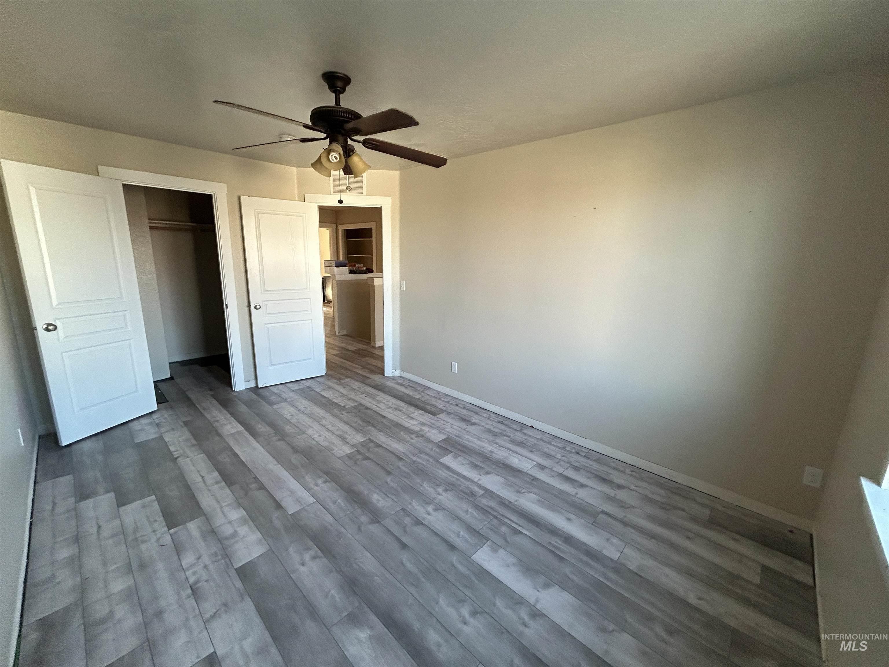 1647 Gold Street, Middleton, Idaho 83644, 5 Bedrooms, 2.5 Bathrooms, Residential For Sale, Price $454,900,MLS 98969258