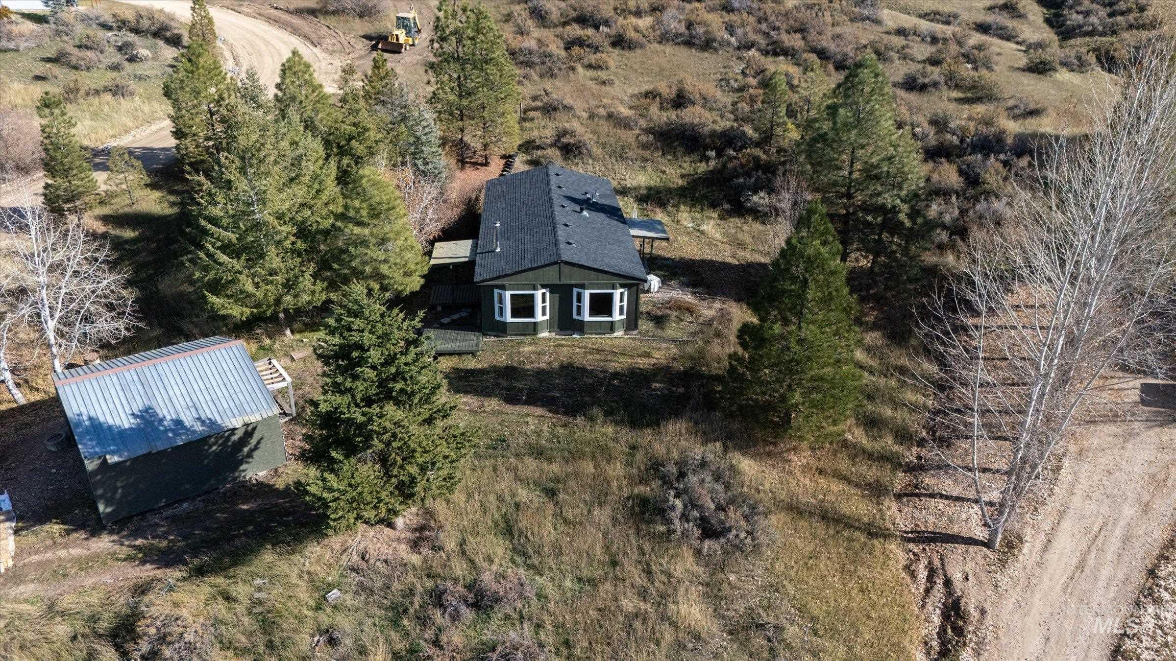 3 Norwood Court, Boise, Idaho 83716, 3 Bedrooms, 2 Bathrooms, Residential For Sale, Price $534,900,MLS 98969260