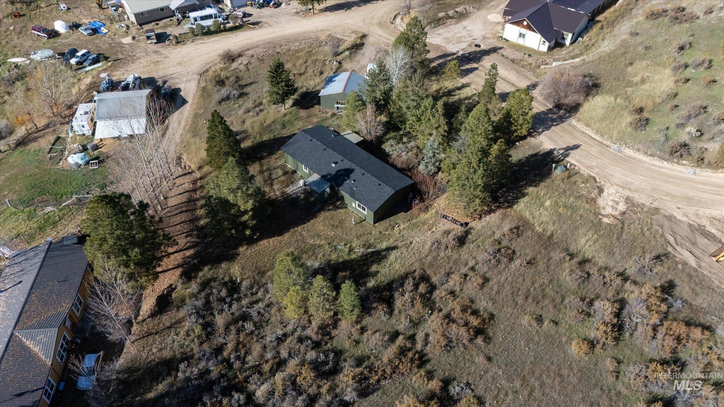 3 Norwood Court, Boise, Idaho 83716, 3 Bedrooms, 2 Bathrooms, Residential For Sale, Price $534,900,MLS 98969260