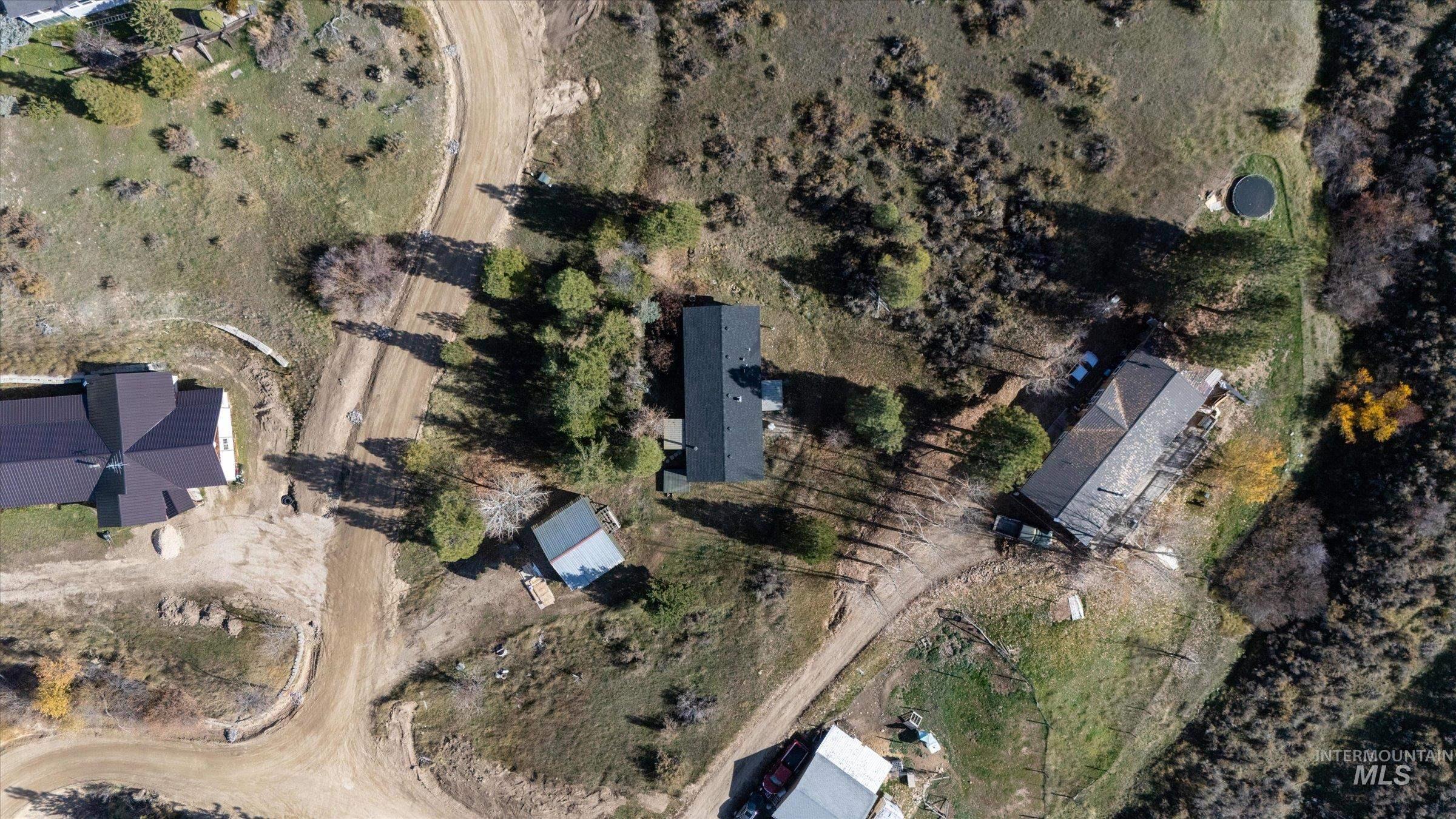 3 Norwood Court, Boise, Idaho 83716, 3 Bedrooms, 2 Bathrooms, Residential For Sale, Price $534,900,MLS 98969260