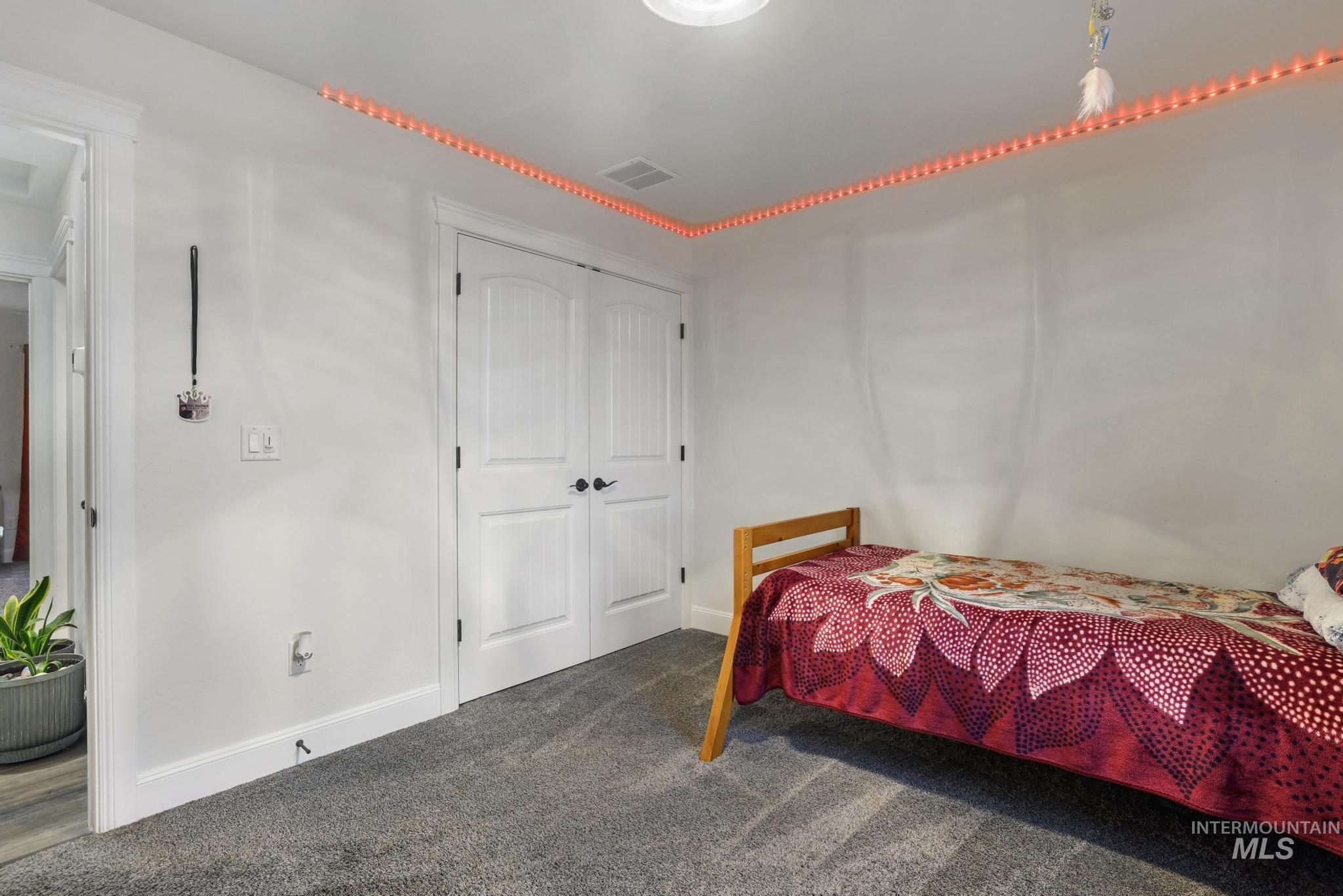 1240 Kimberly Meadows Rd, Kimberly, Idaho 83341, 3 Bedrooms, 2.5 Bathrooms, Residential For Sale, Price $425,000,MLS 98969261