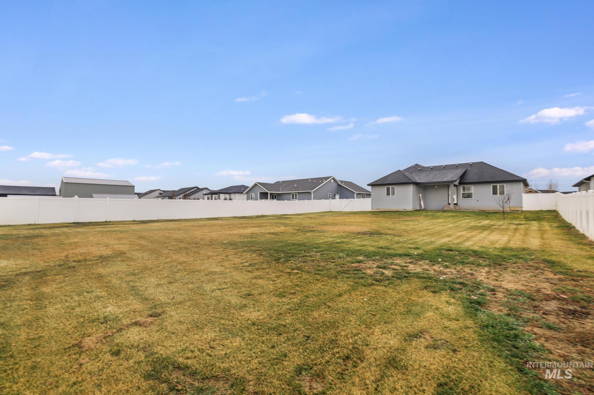 1240 Kimberly Meadows Rd, Kimberly, Idaho 83341, 3 Bedrooms, 2.5 Bathrooms, Residential For Sale, Price $425,000,MLS 98969261