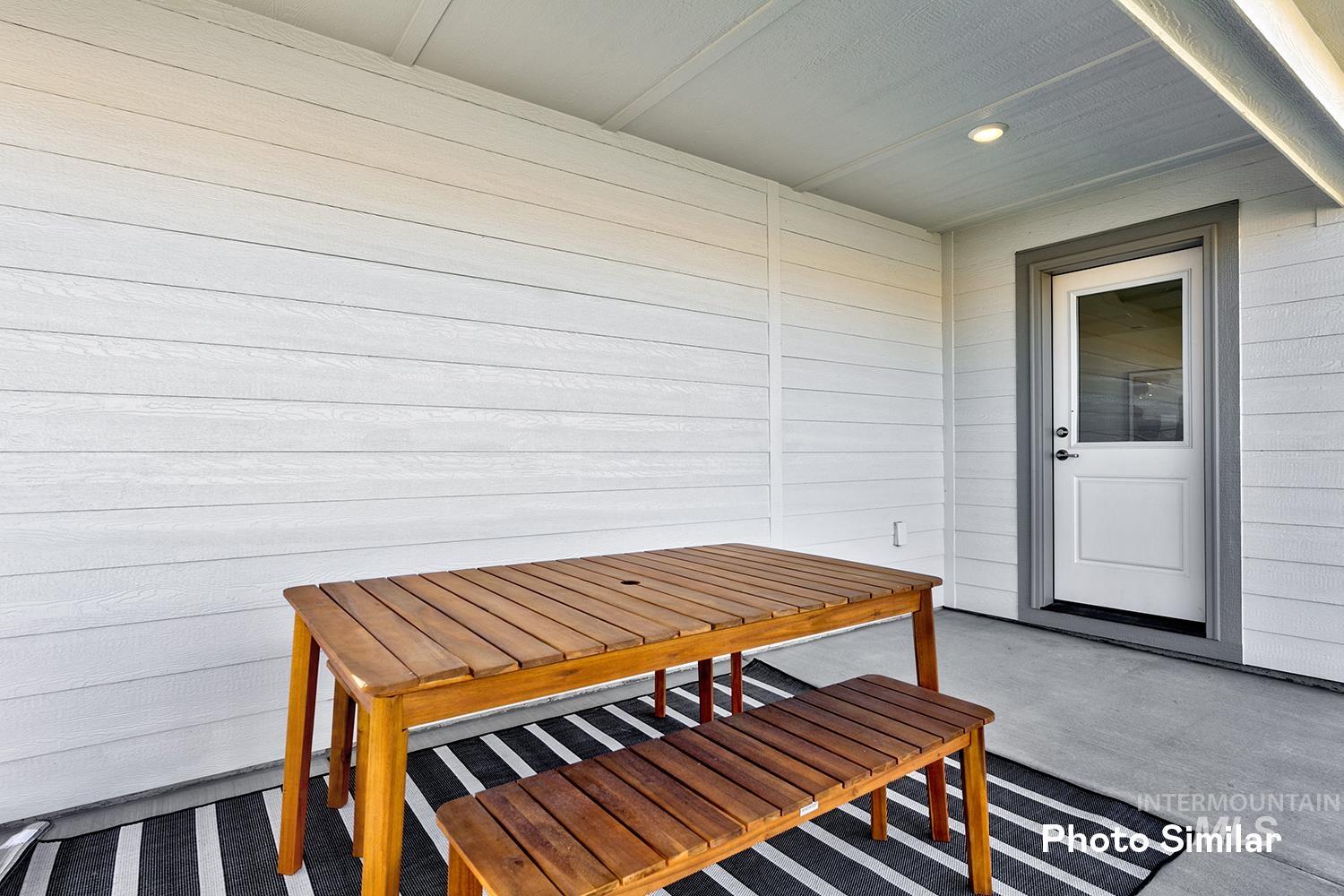 9082 W Inspirado St, Meridian, Idaho 83646, 3 Bedrooms, 2 Bathrooms, Residential For Sale, Price $442,400,MLS 98969262