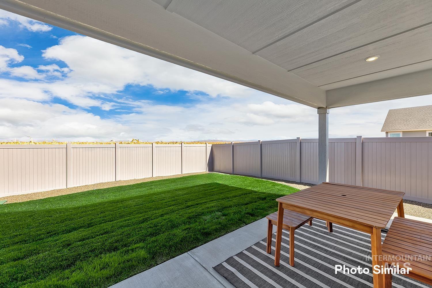 9082 W Inspirado St, Meridian, Idaho 83646, 3 Bedrooms, 2 Bathrooms, Residential For Sale, Price $442,400,MLS 98969262