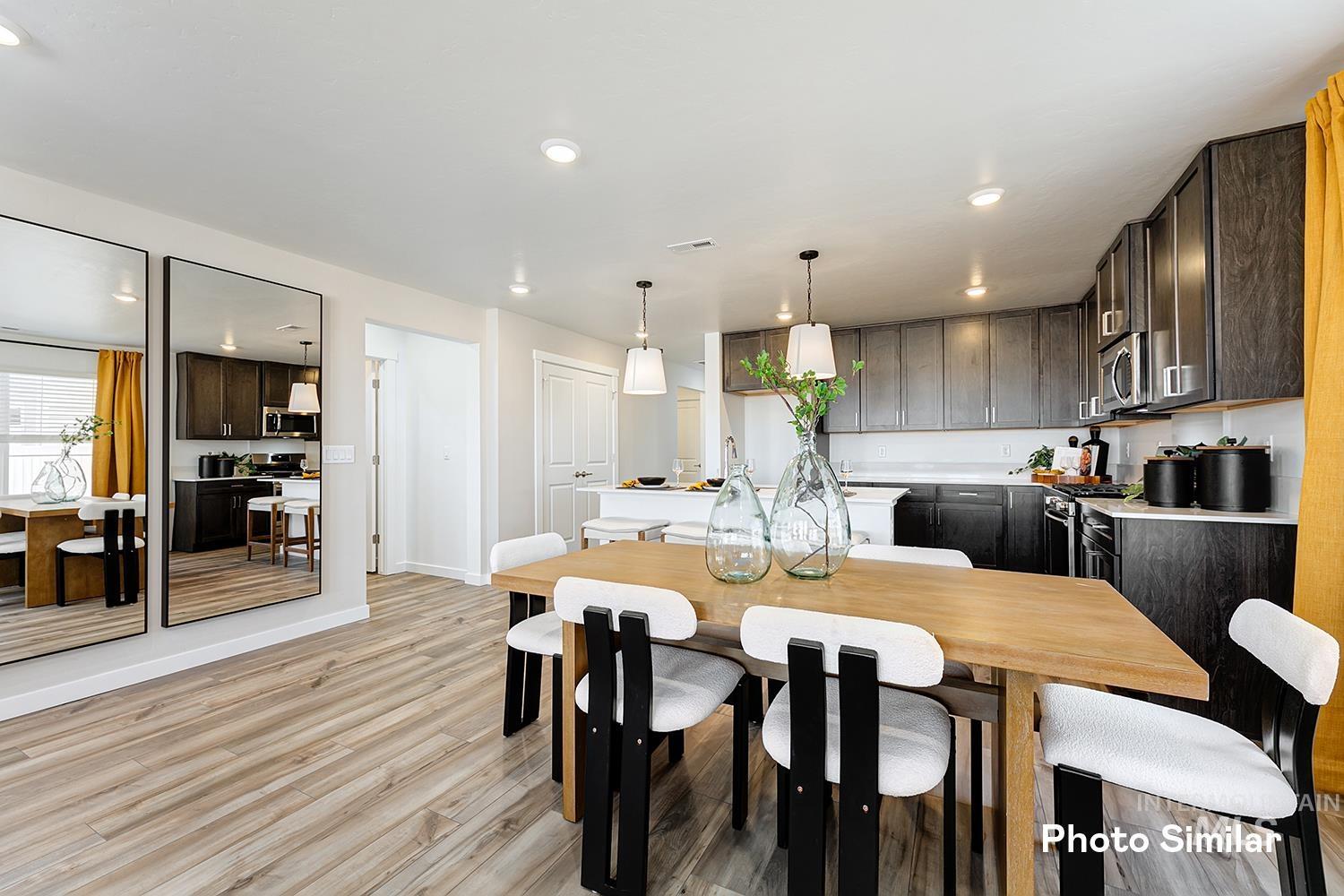 9082 W Inspirado St, Meridian, Idaho 83646, 3 Bedrooms, 2 Bathrooms, Residential For Sale, Price $442,400,MLS 98969262