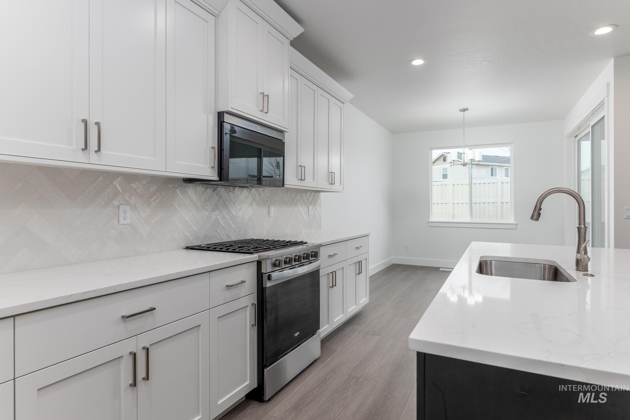 2140 N Branding Iron Ave, Middleton, Idaho 83644, 3 Bedrooms, 2 Bathrooms, Residential For Sale, Price $434,000,MLS 98969263