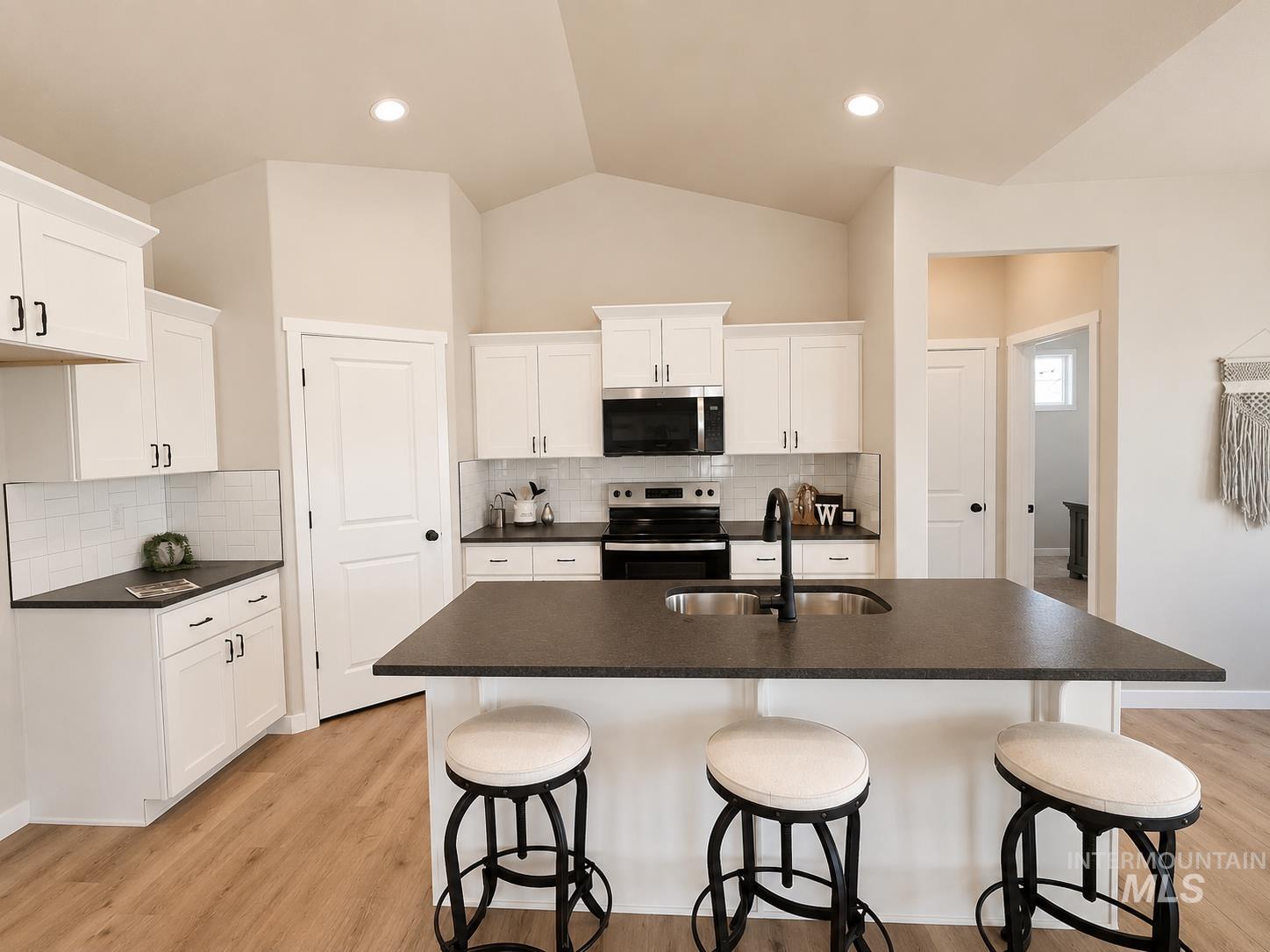904 Quartz Rd, Kimberly, Idaho 83341, 3 Bedrooms, 2 Bathrooms, Residential For Sale, Price $404,900, 98969265