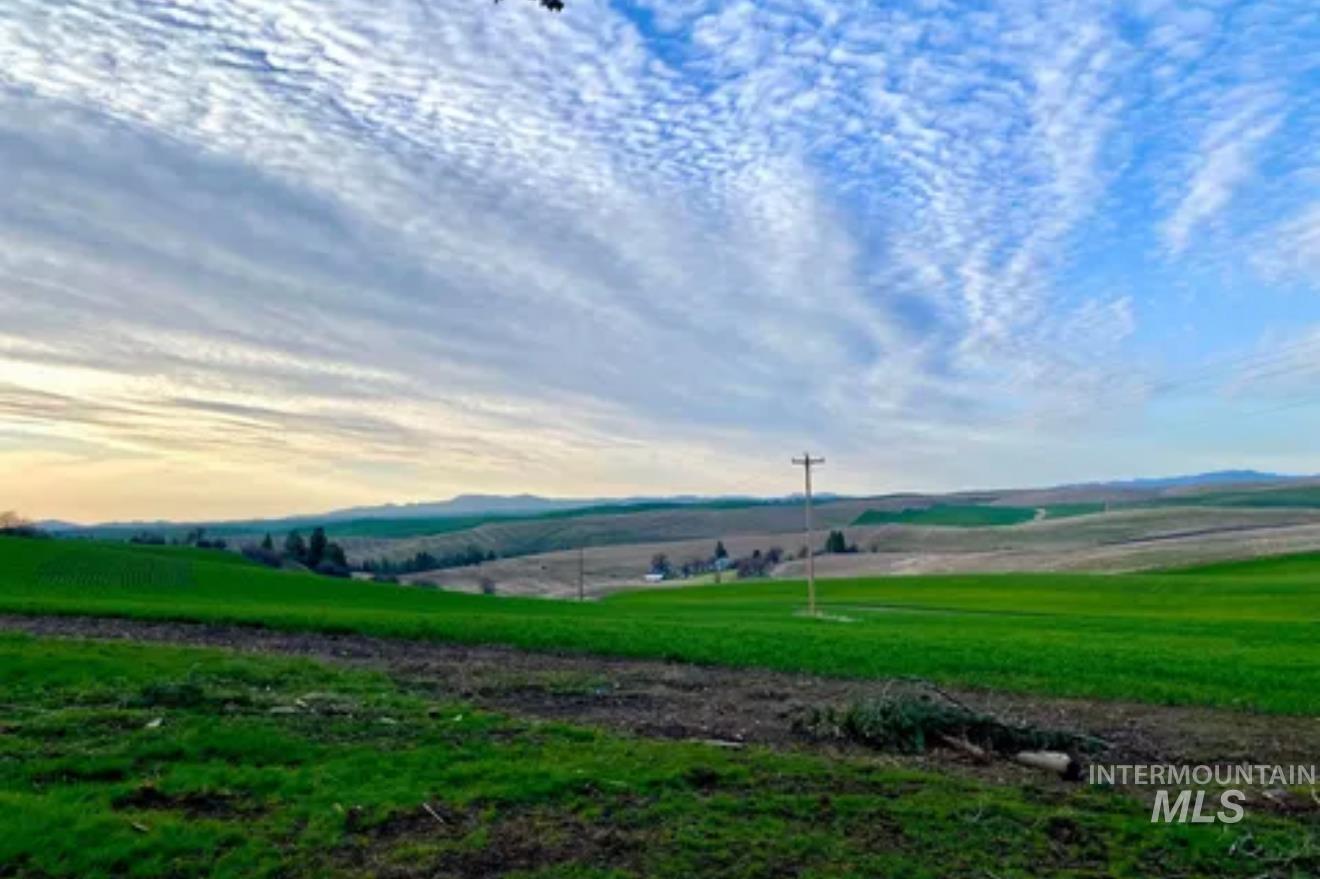 16078 Hoffman Road, Kendrick, Idaho 83537, 3 Bedrooms, 1 Bathroom, Residential For Sale, Price $545,000,MLS 98969269