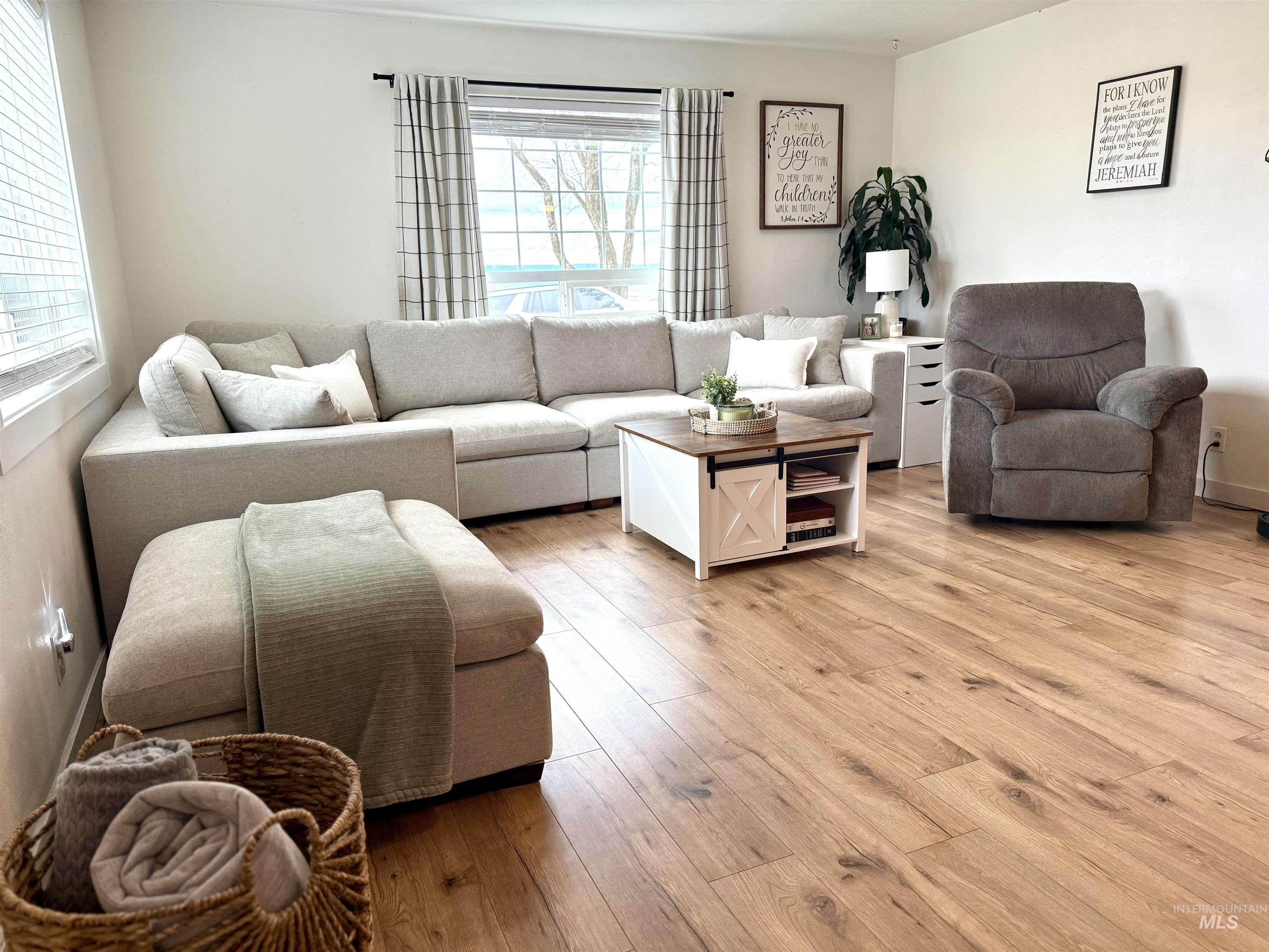 16078 Hoffman Road, Kendrick, Idaho 83537, 3 Bedrooms, 1 Bathroom, Residential For Sale, Price $545,000,MLS 98969269