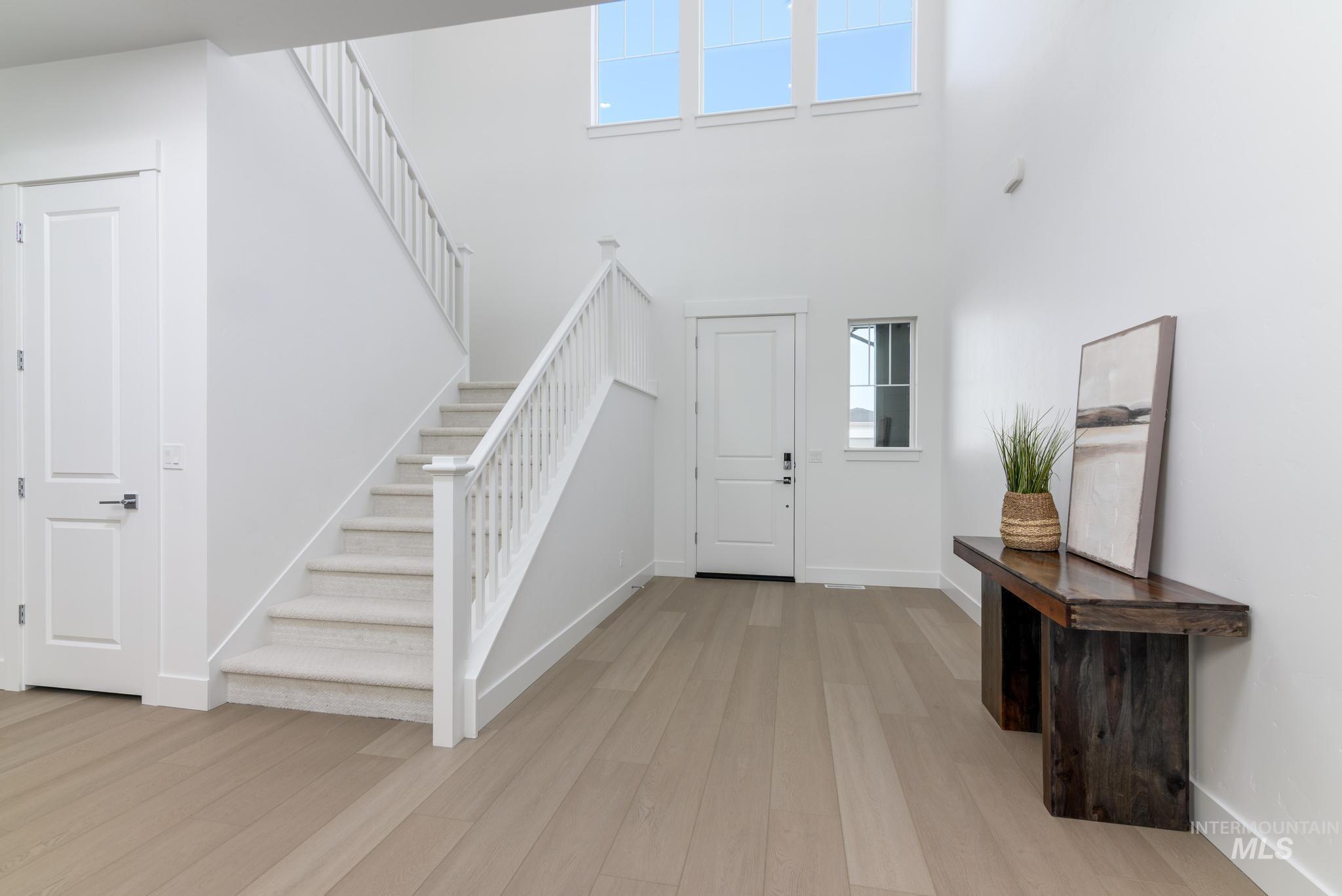 1309 W Grassland Ct, Middleton, Idaho 83644, 4 Bedrooms, 3.5 Bathrooms, Residential For Sale, Price $684,000,MLS 98969274