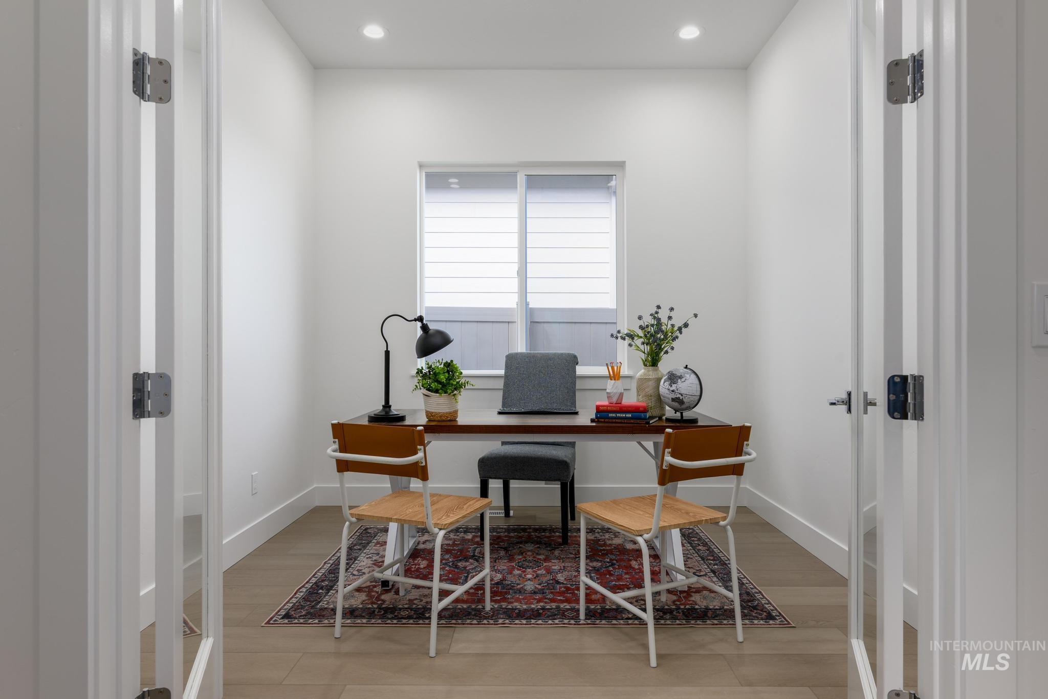 1309 W Grassland Ct, Middleton, Idaho 83644, 4 Bedrooms, 3.5 Bathrooms, Residential For Sale, Price $684,000,MLS 98969274