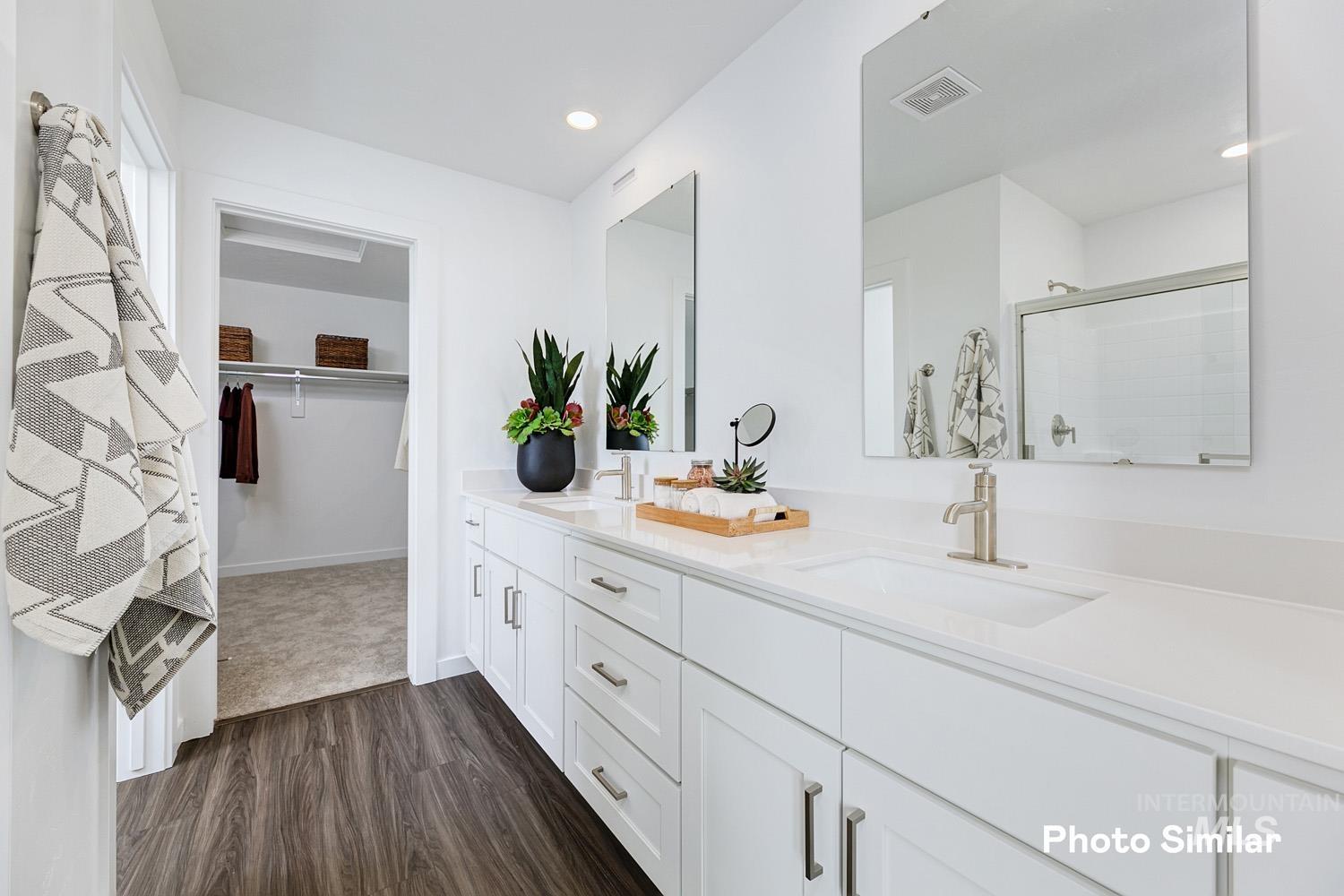 8564 E Love Ct, Nampa, Idaho 83687, 4 Bedrooms, 3 Bathrooms, Residential For Sale, Price $516,900,MLS 98969279