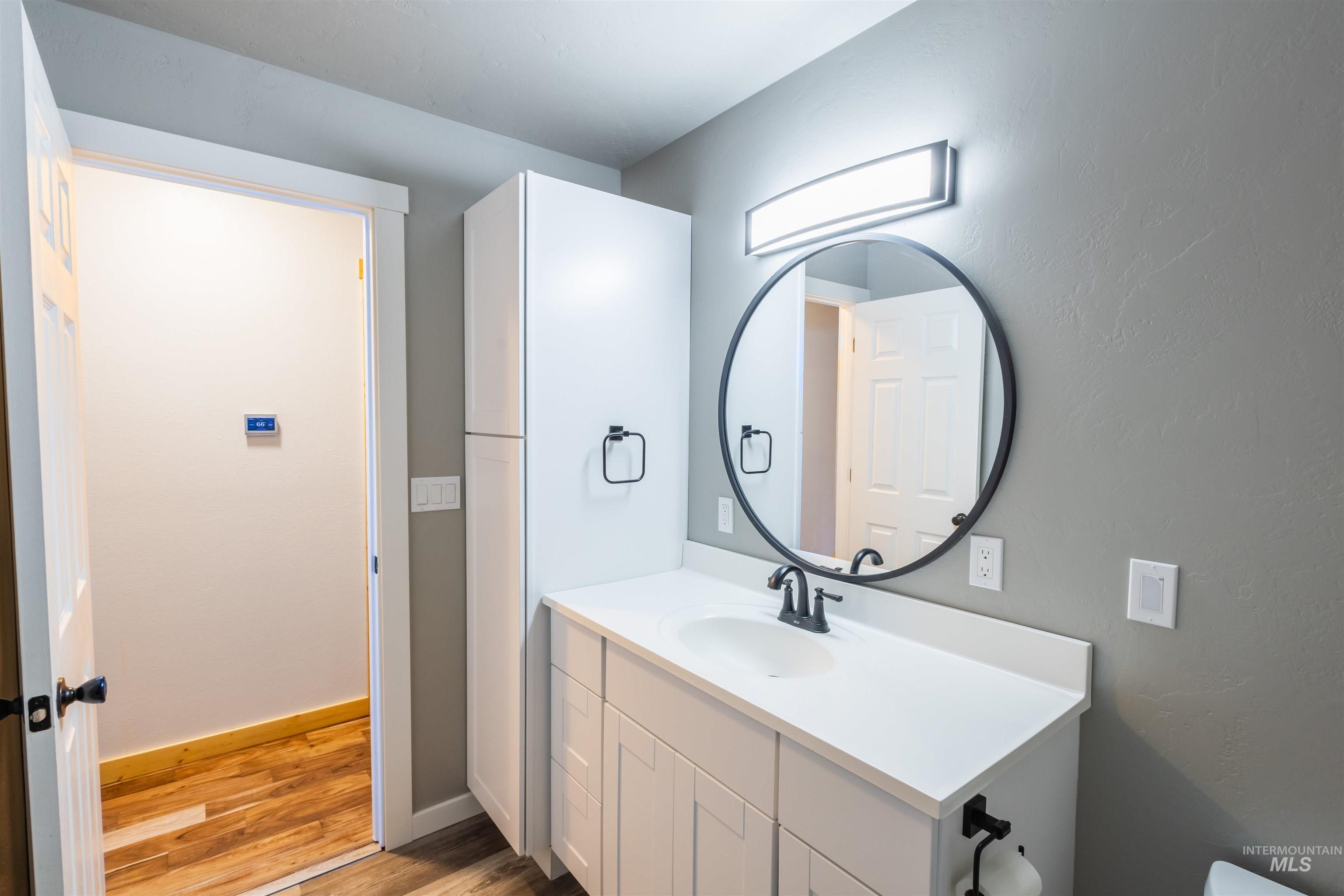 85 NW 16th St, Ontario, Oregon 97914, 5 Bedrooms, 3 Bathrooms, Residential For Sale, Price $421,000,MLS 98969281