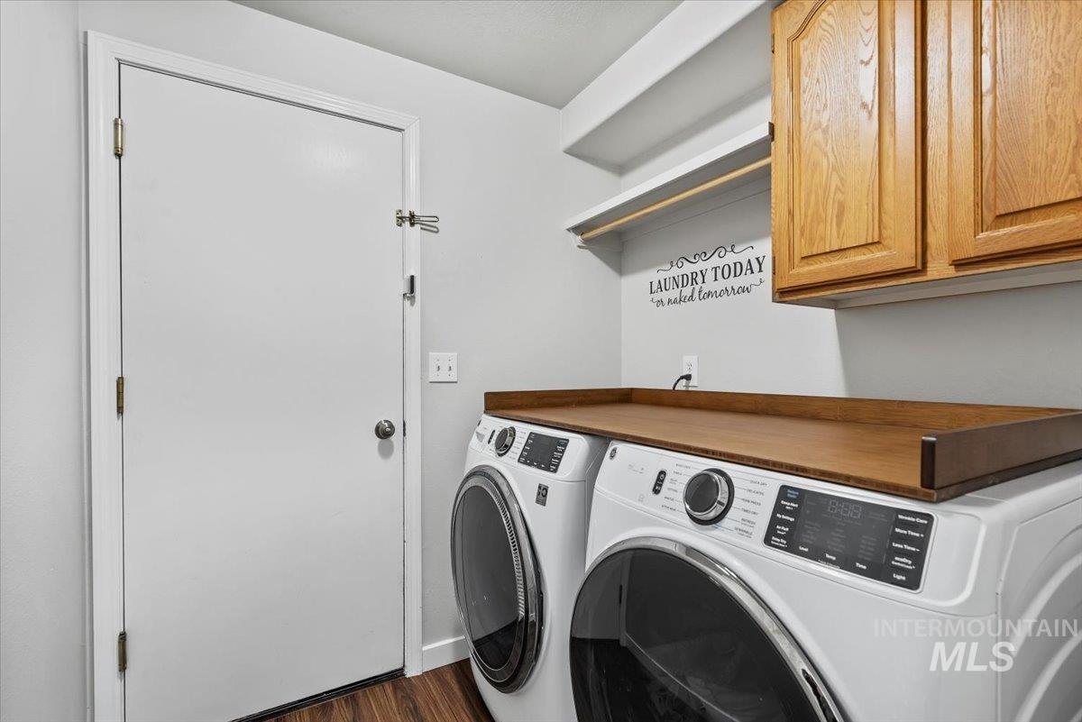 2905 W Elk Stream St, Meridian, Idaho 83646, 3 Bedrooms, 2 Bathrooms, Residential For Sale, Price $425,000,MLS 98969284